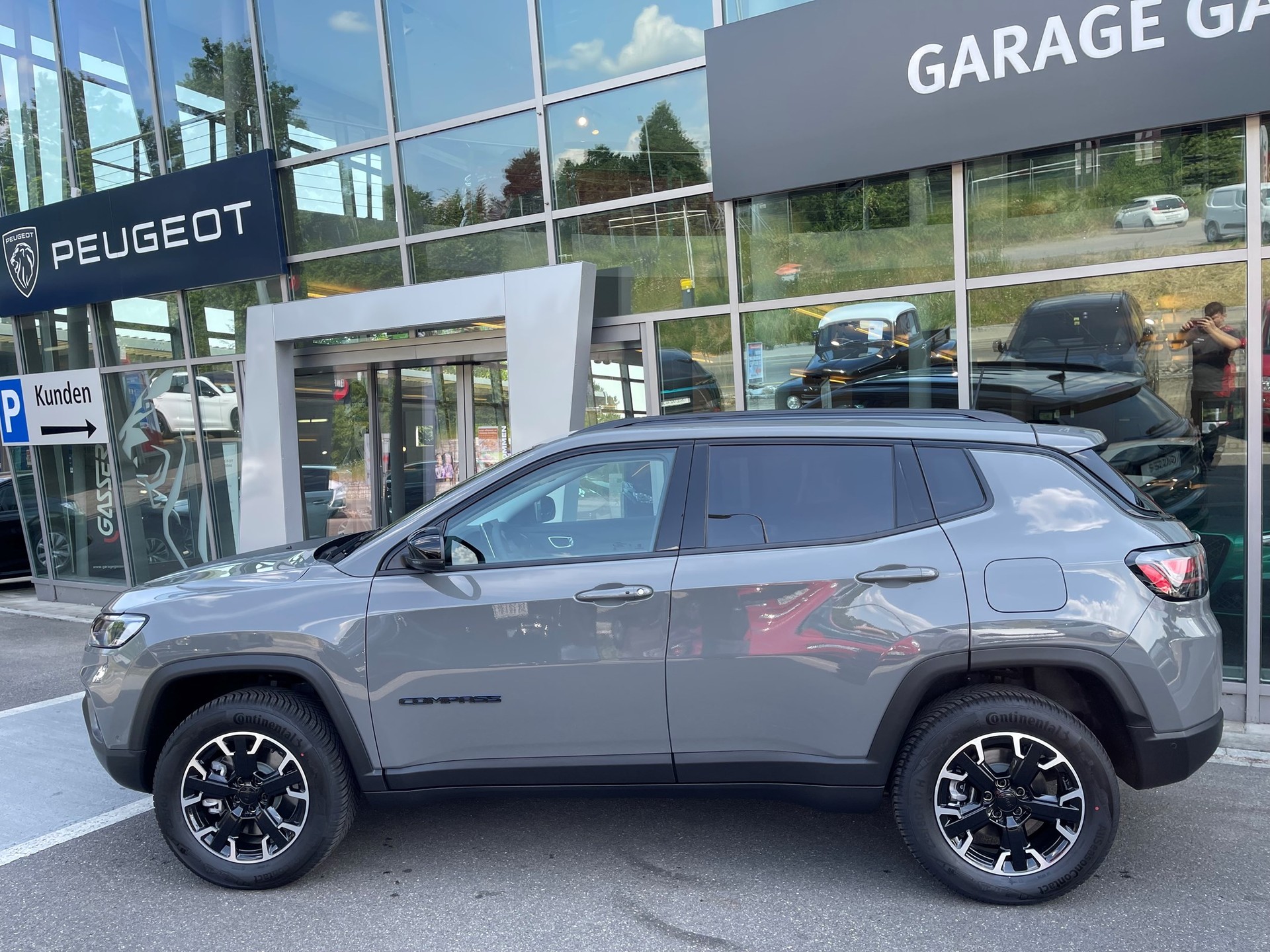 JEEP Compass 1.3 T PHEV T SOFT OUTDOOR-image-1