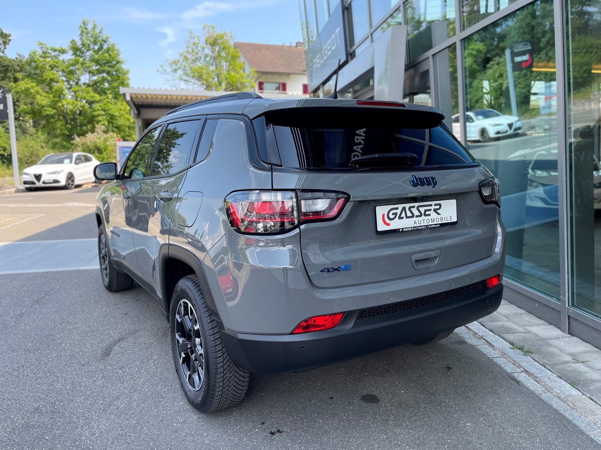 JEEP Compass 1.3 T PHEV T SOFT OUTDOOR-image-2