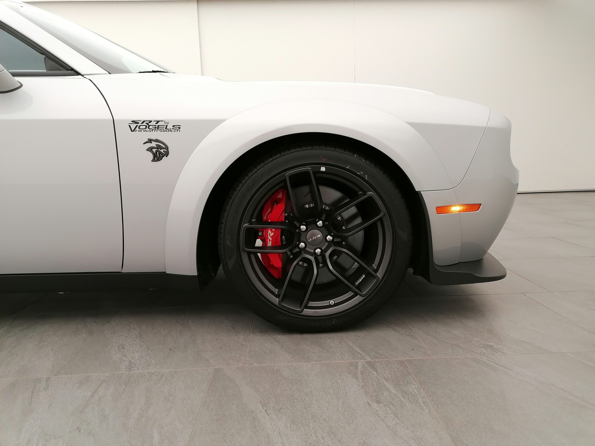 DODGE Challenger Hellcat WB Jailbreak-image-6