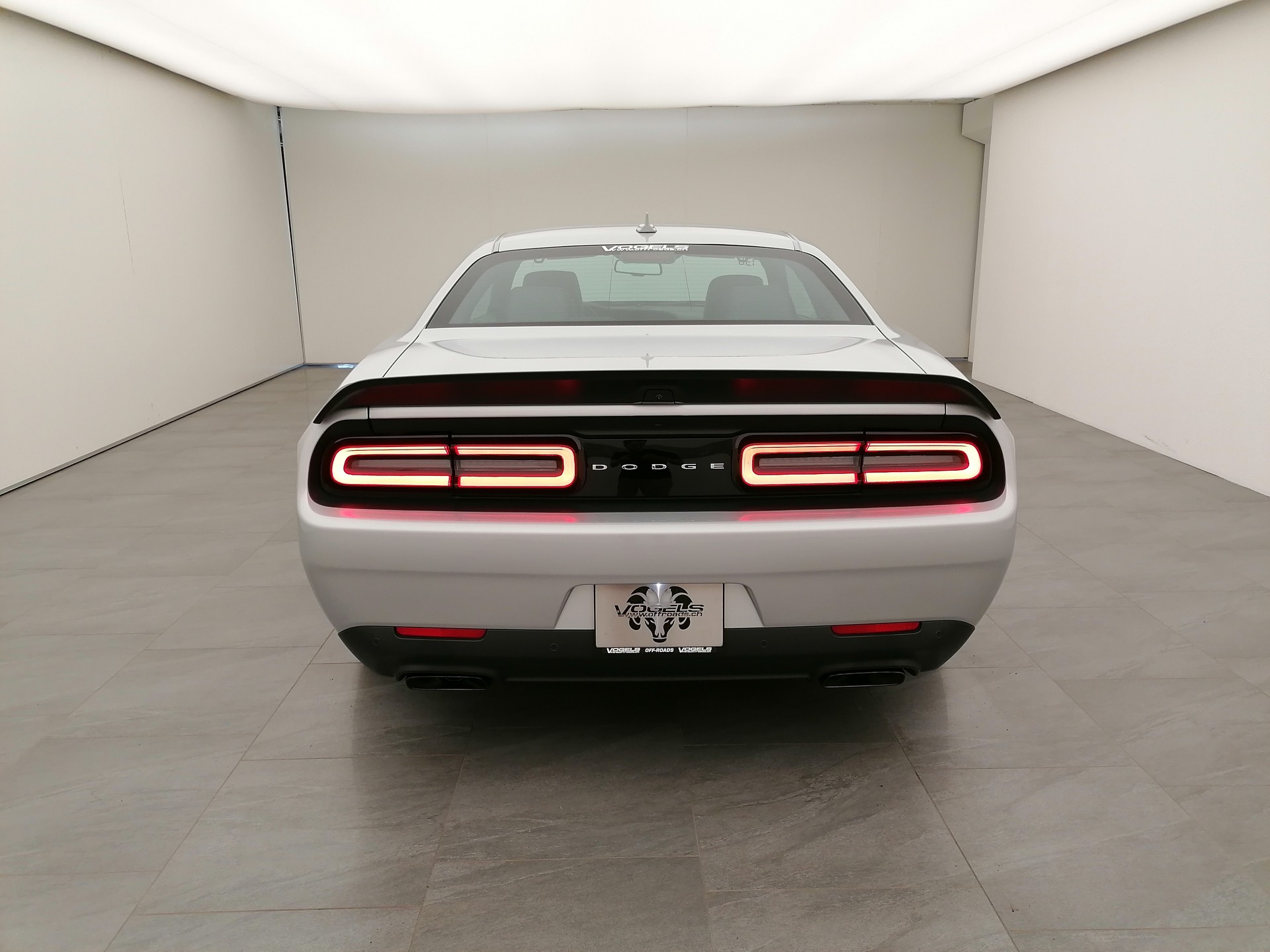 DODGE Challenger Hellcat WB Jailbreak-image-4