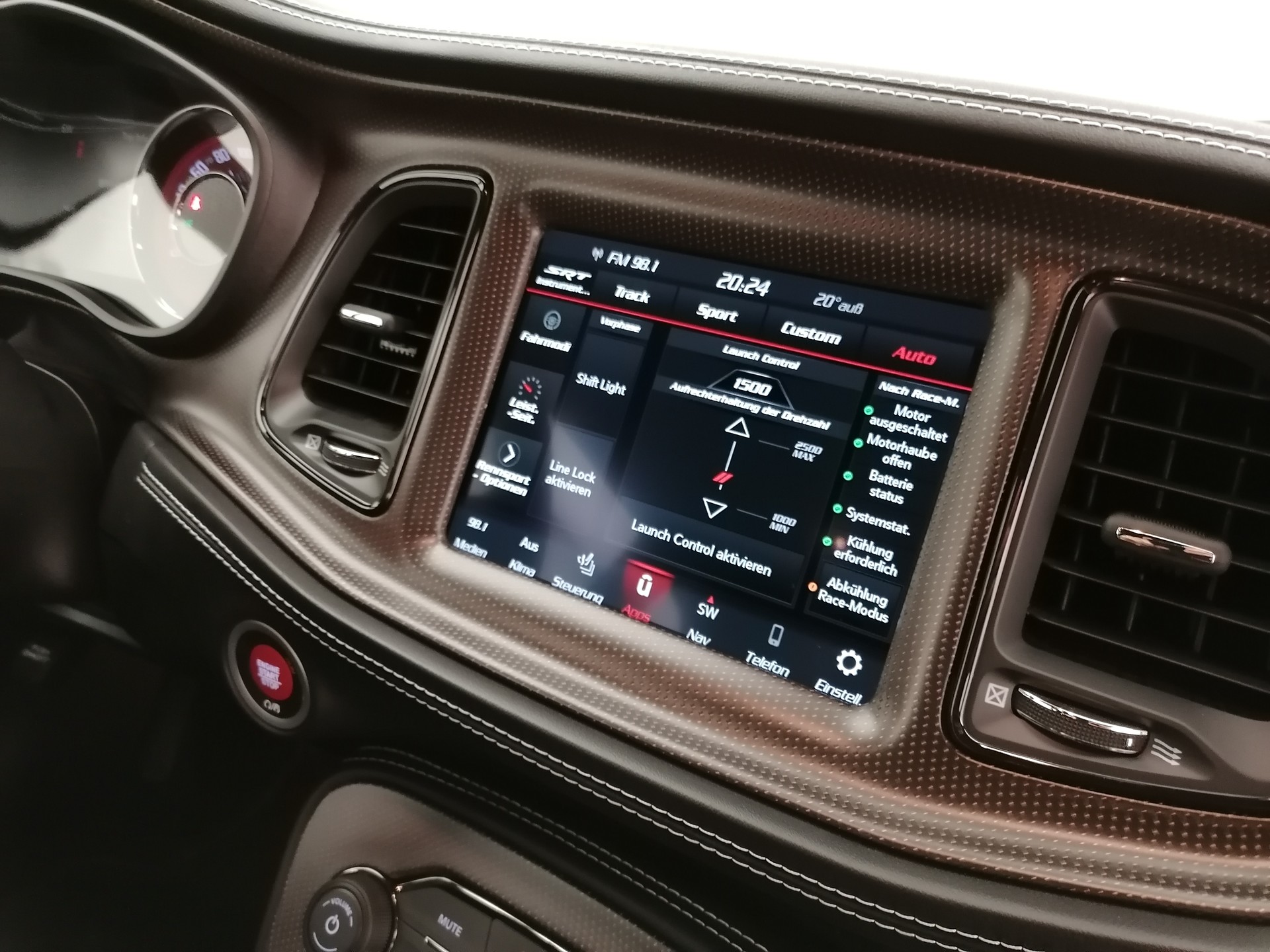 DODGE Challenger Hellcat WB Jailbreak-image-11