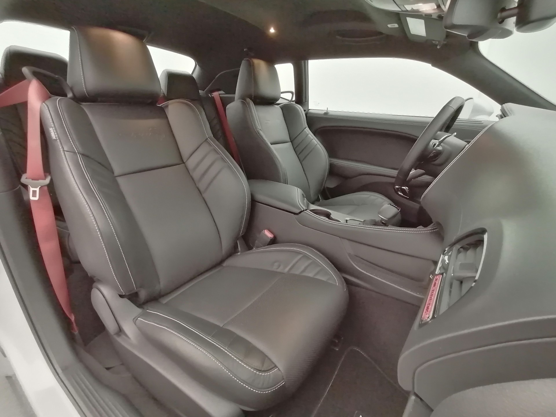 DODGE Challenger Hellcat WB Jailbreak-image-15