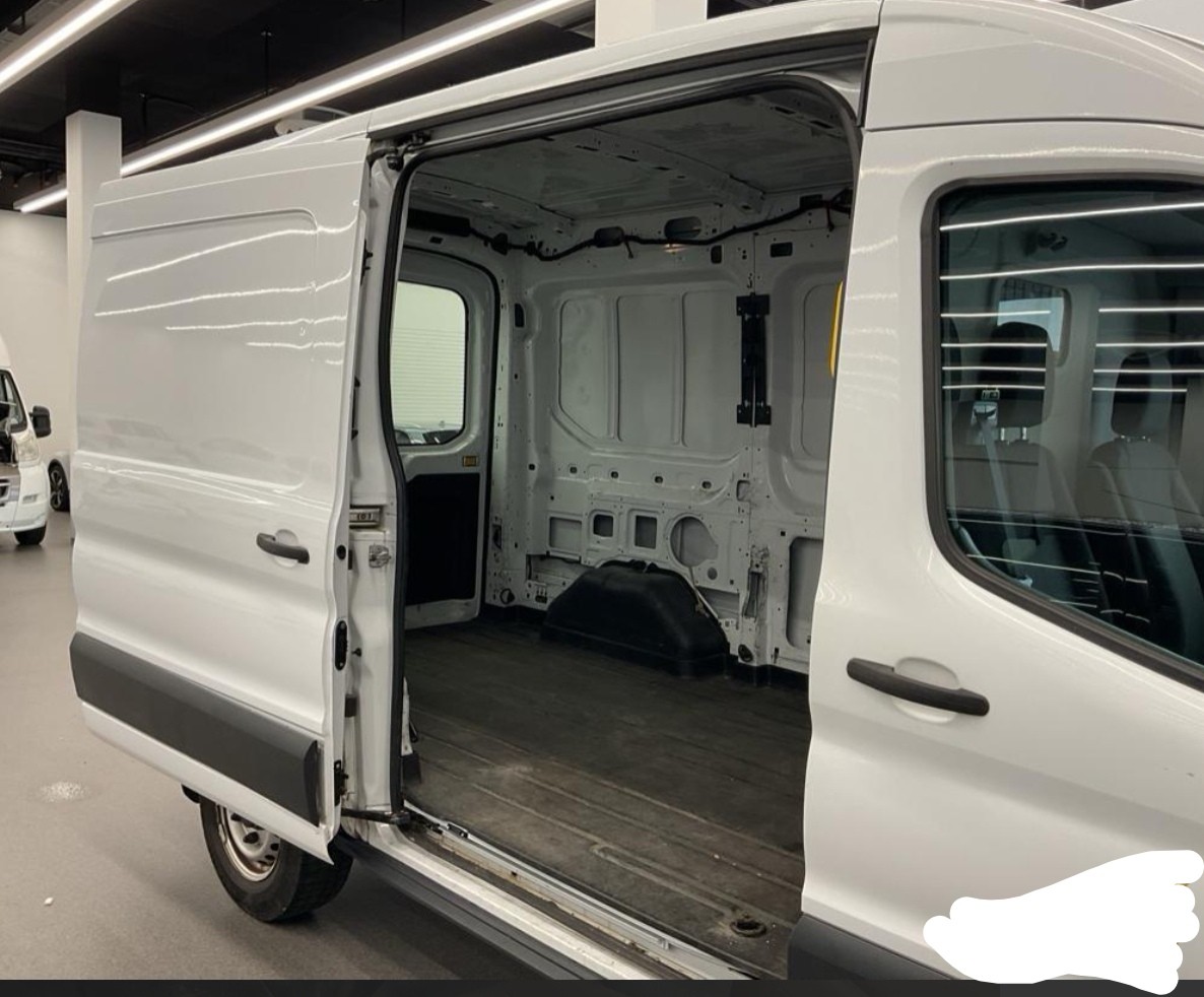 FORD Transit Van 310 L2 Trend 2.0 TDCi 105 FWD-image-3