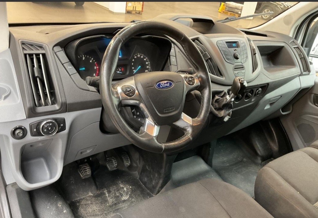 FORD Transit Van 310 L2 Trend 2.0 TDCi 105 FWD-image-5