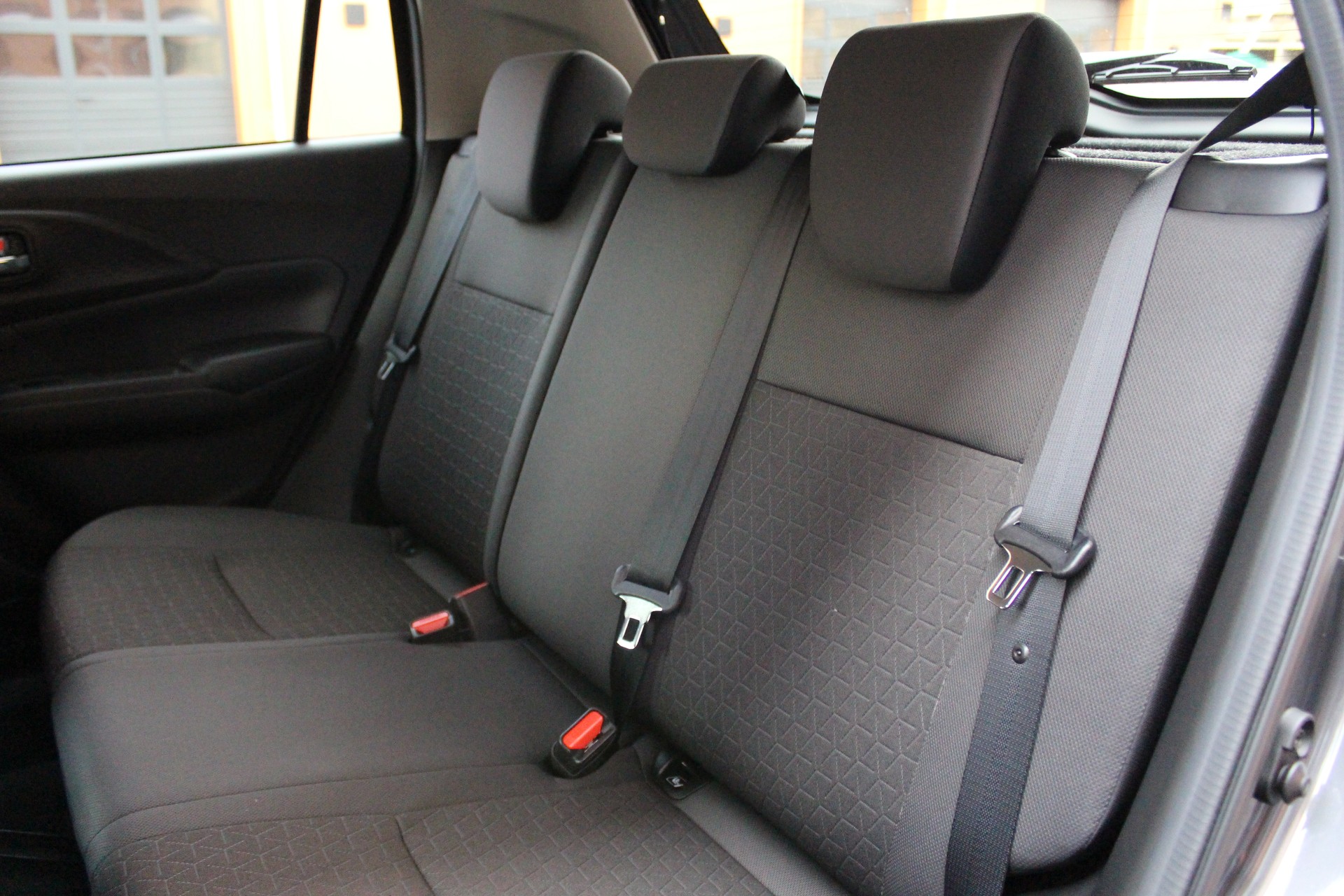 SUZUKI Swift 1.2 Tradizio Hybrid CVT - "Taxe Autom - CHF 36.- * Garantie 5 ans * Apple Car Play * Caméra * Keyless"-image-20