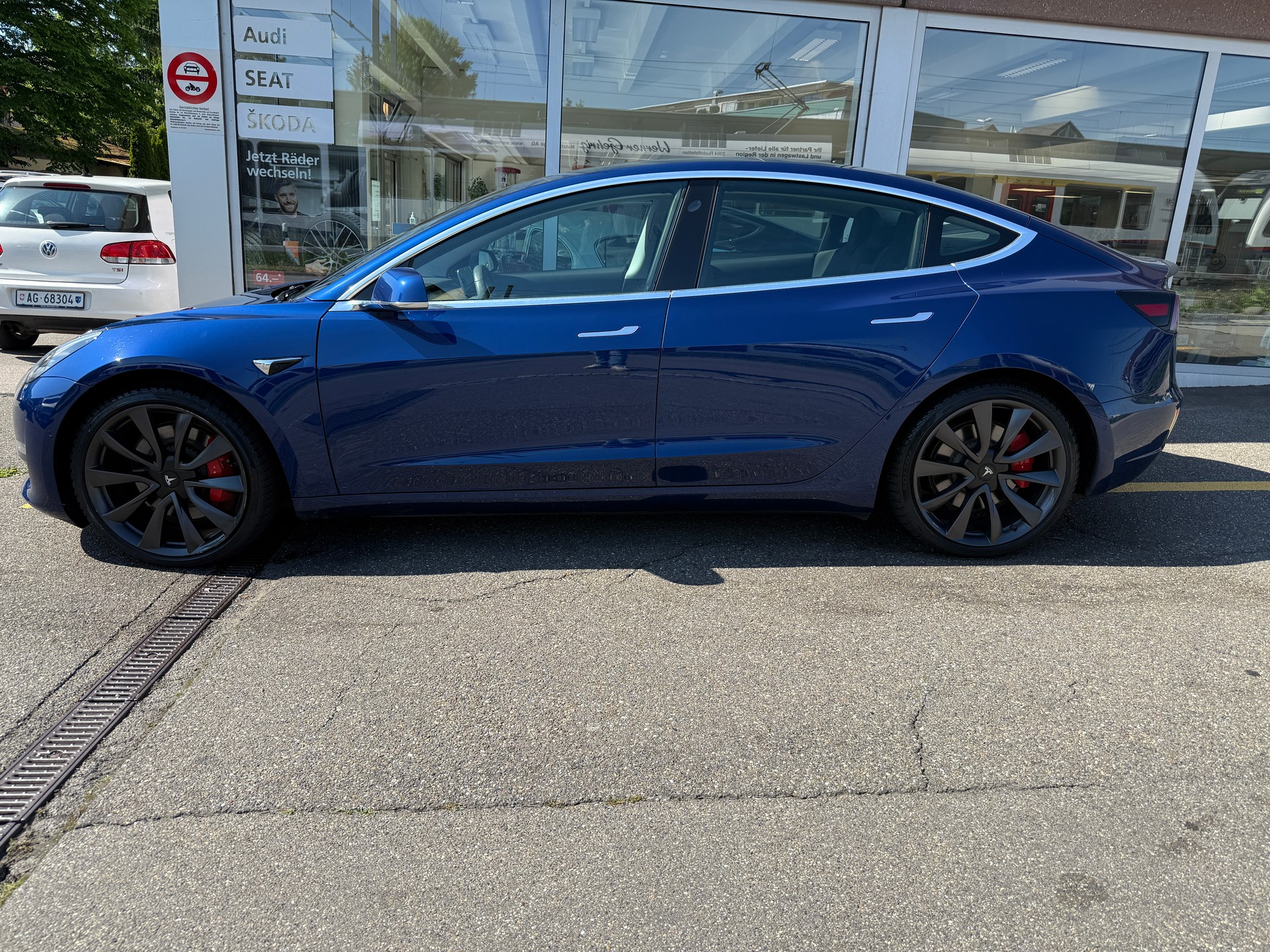 TESLA Model 3 Performance 514Km Dual Motor AWD Volles Potenzial für autonomes Fahren-image-0