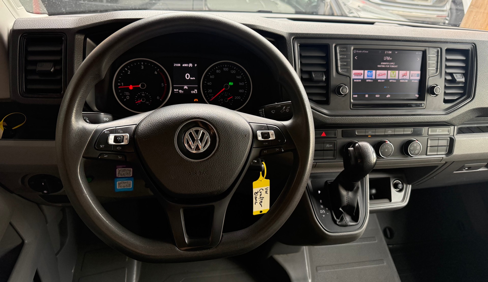 VW Crafter Bâché 35 2.0 BiTDI L3 4Motion A-image-8