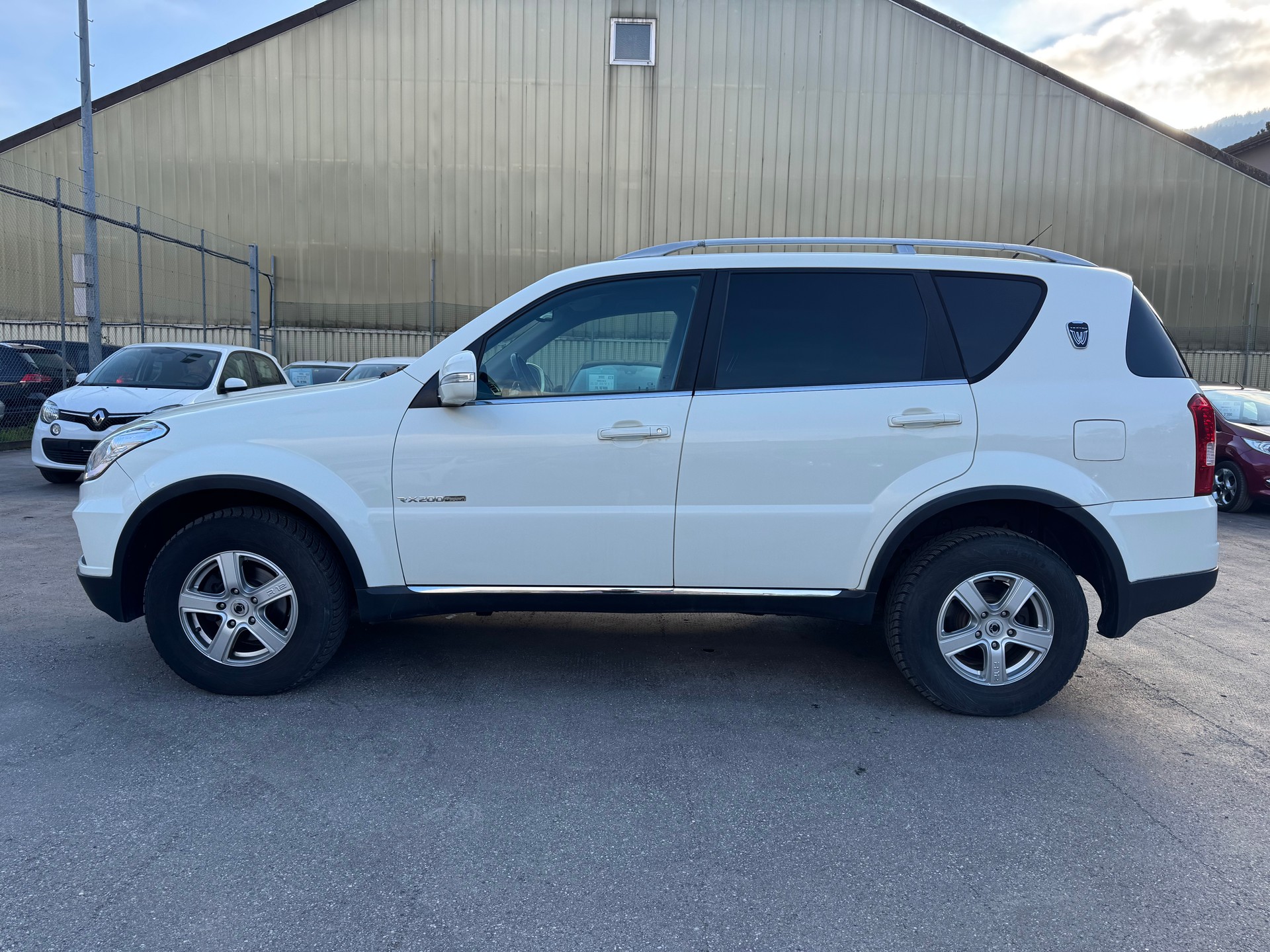 KGM-SsangYong Rexton RX200 e-XDi Sapphire 4WD Automatic-image-7