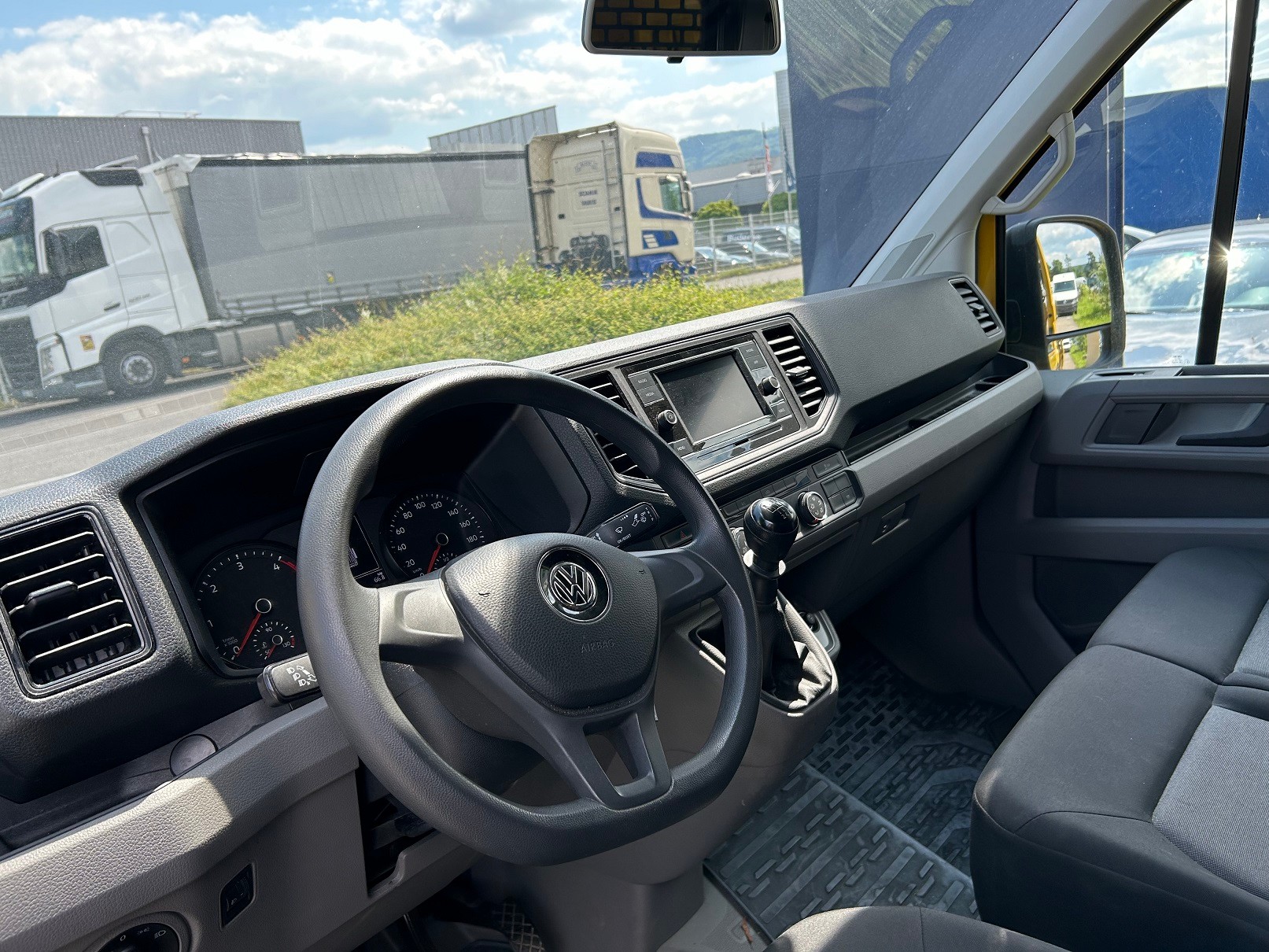 VW VW Crafter 35 Kastenwagen-image-9