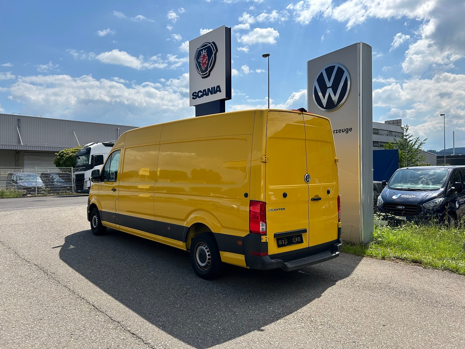 VW VW Crafter 35 Kastenwagen-image-1