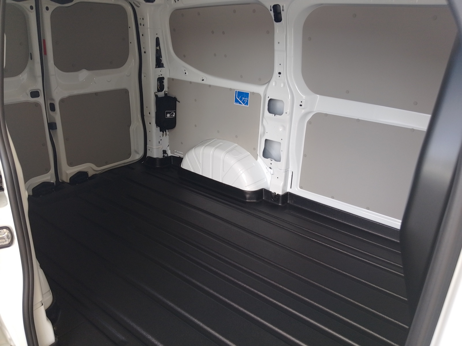 FORD Transit Custom Van 320 L1 2.0 EcoBlue 136 Trend-image-9