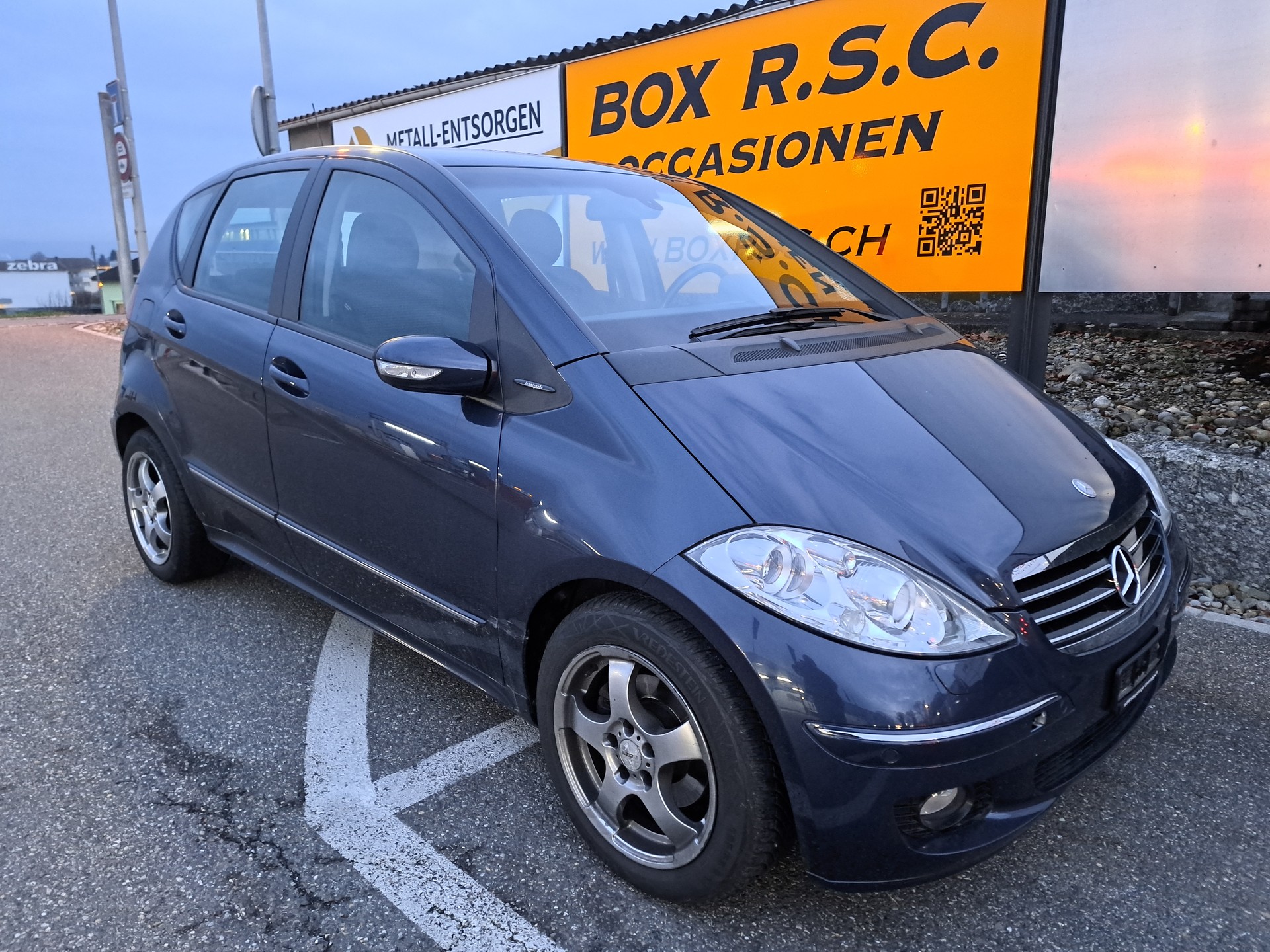 MERCEDES-BENZ A 200 Avantgarde-image-0