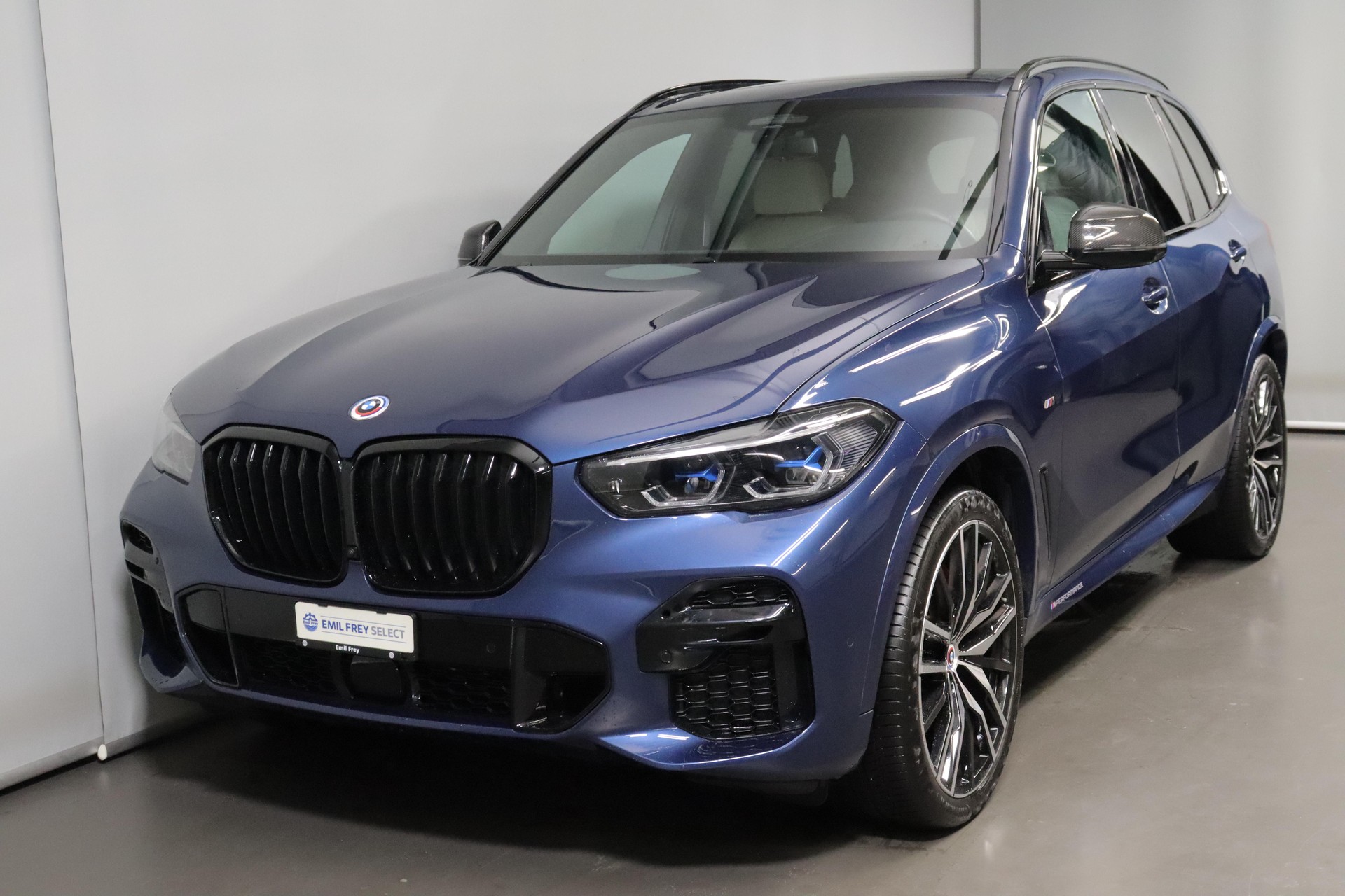 BMW X5 M50i xDrive-image-0