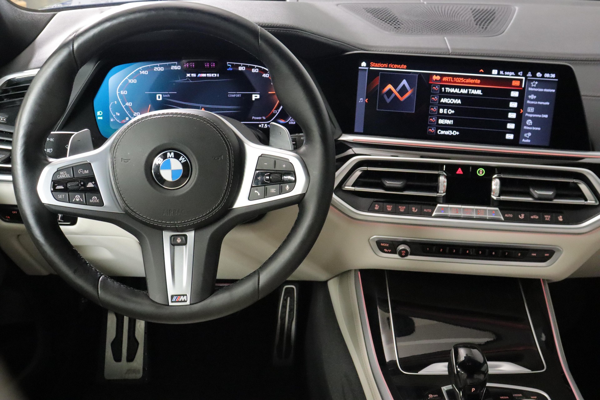 BMW X5 M50i xDrive-image-5