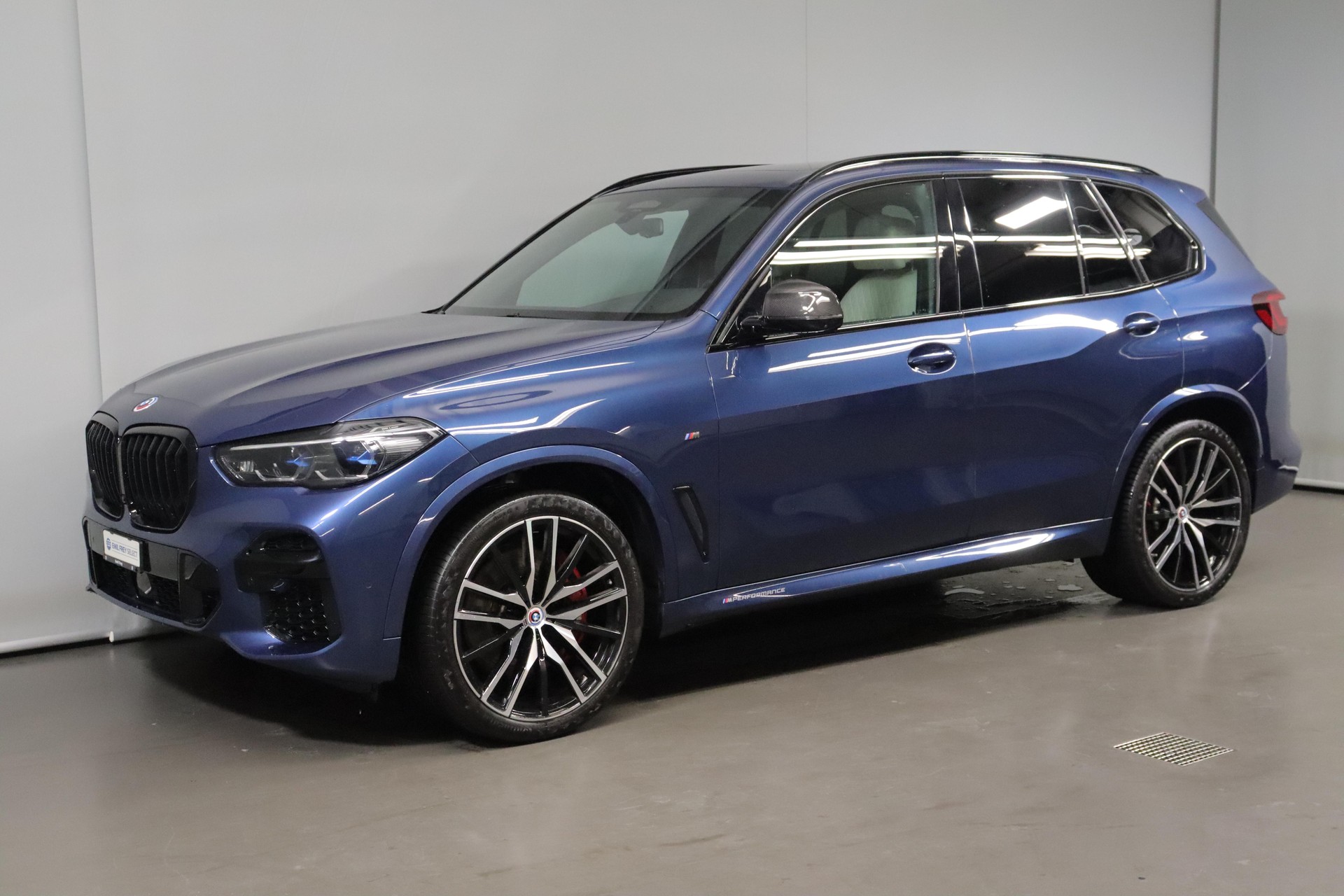 BMW X5 M50i xDrive-image-1