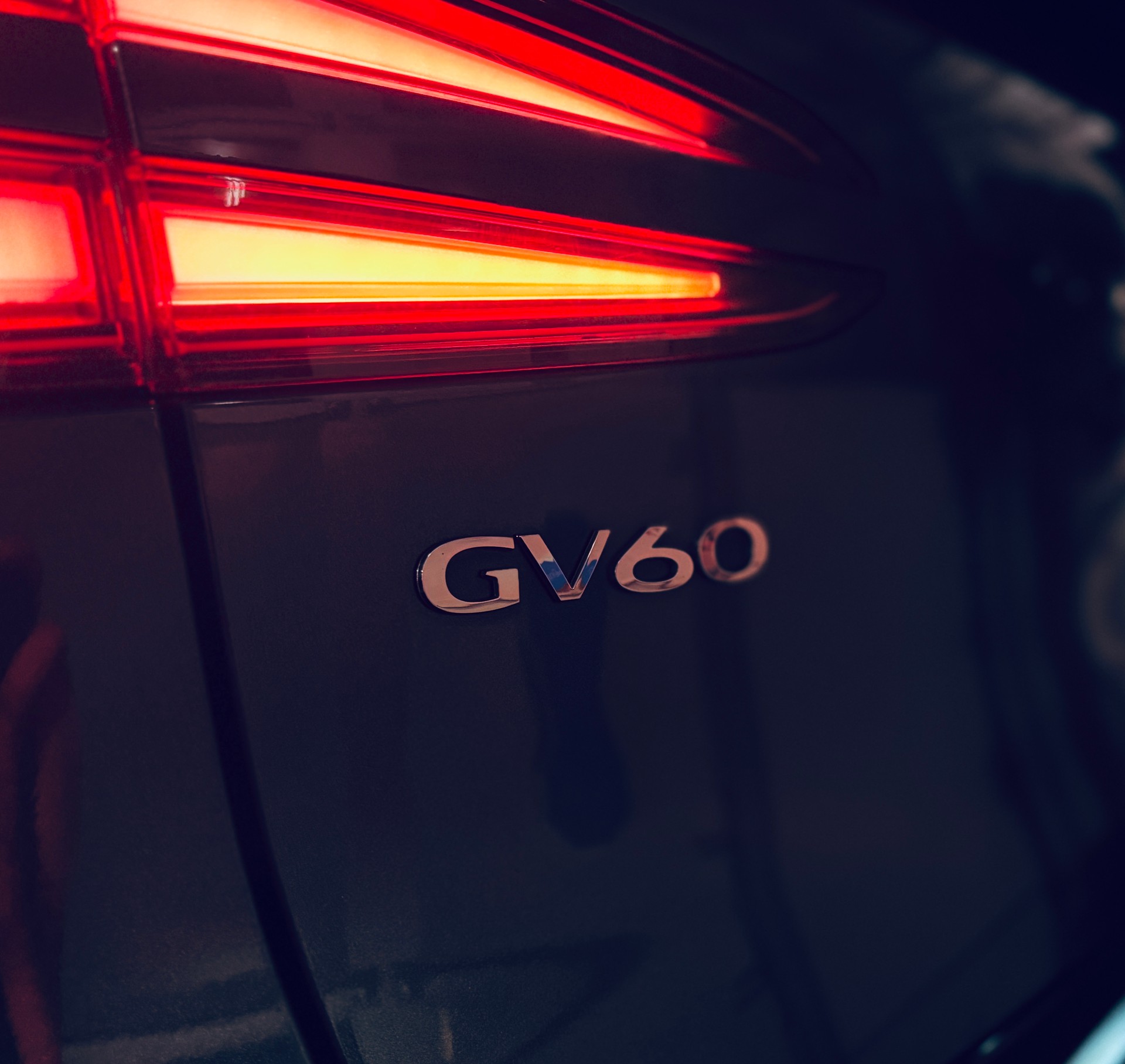 GENESIS GV60 77.4 kWh Sport AWD-image-10