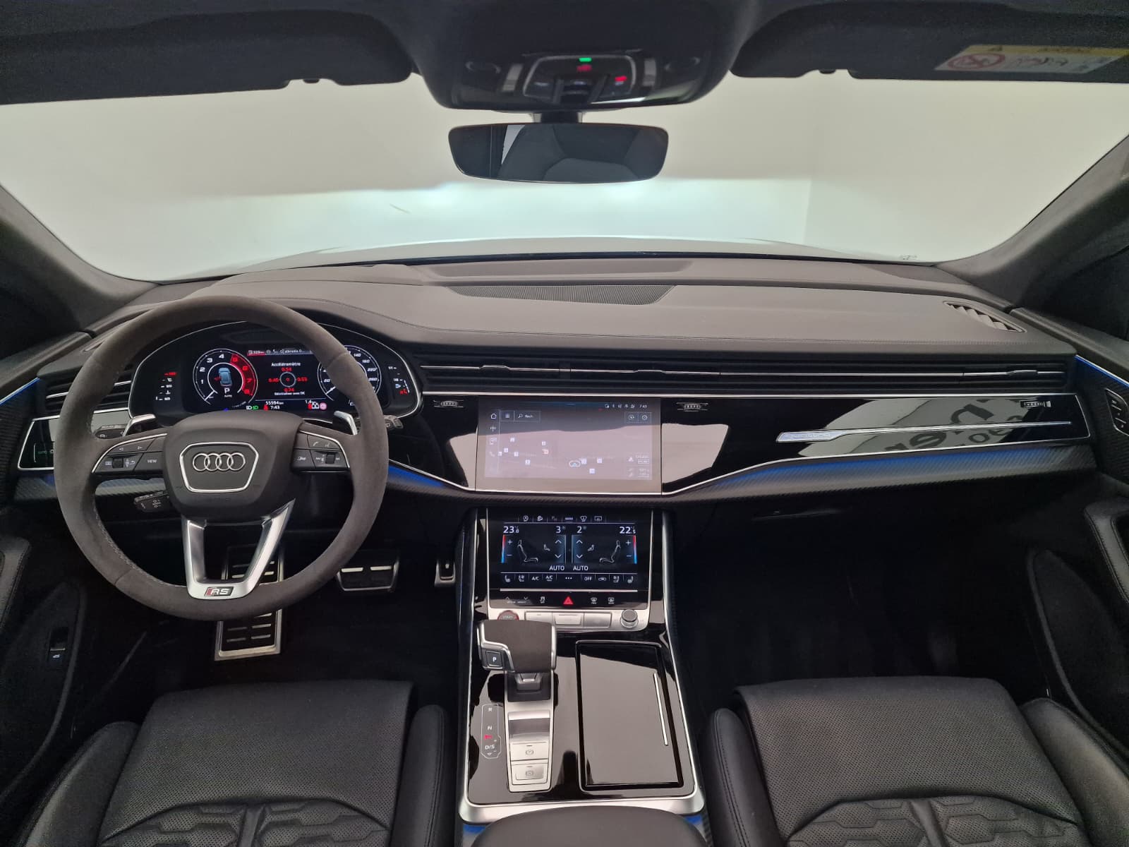 AUDI RSQ8 quattro tiptronic-image-9
