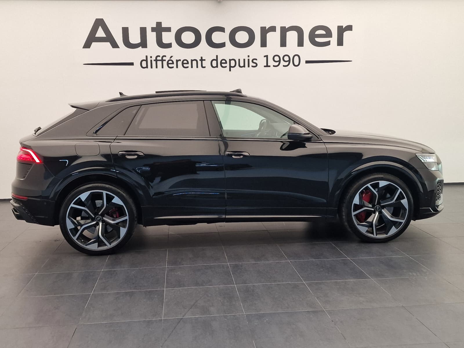 AUDI RSQ8 quattro tiptronic-image-5