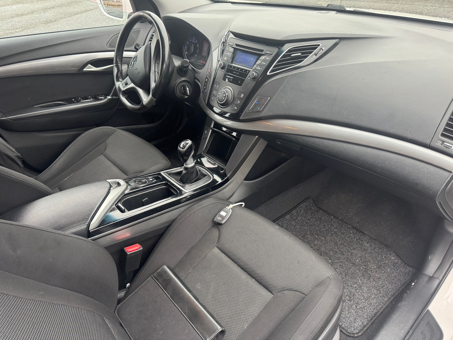 HYUNDAI i40 Wagon 1.6 GDI ISG Comfort-image-4