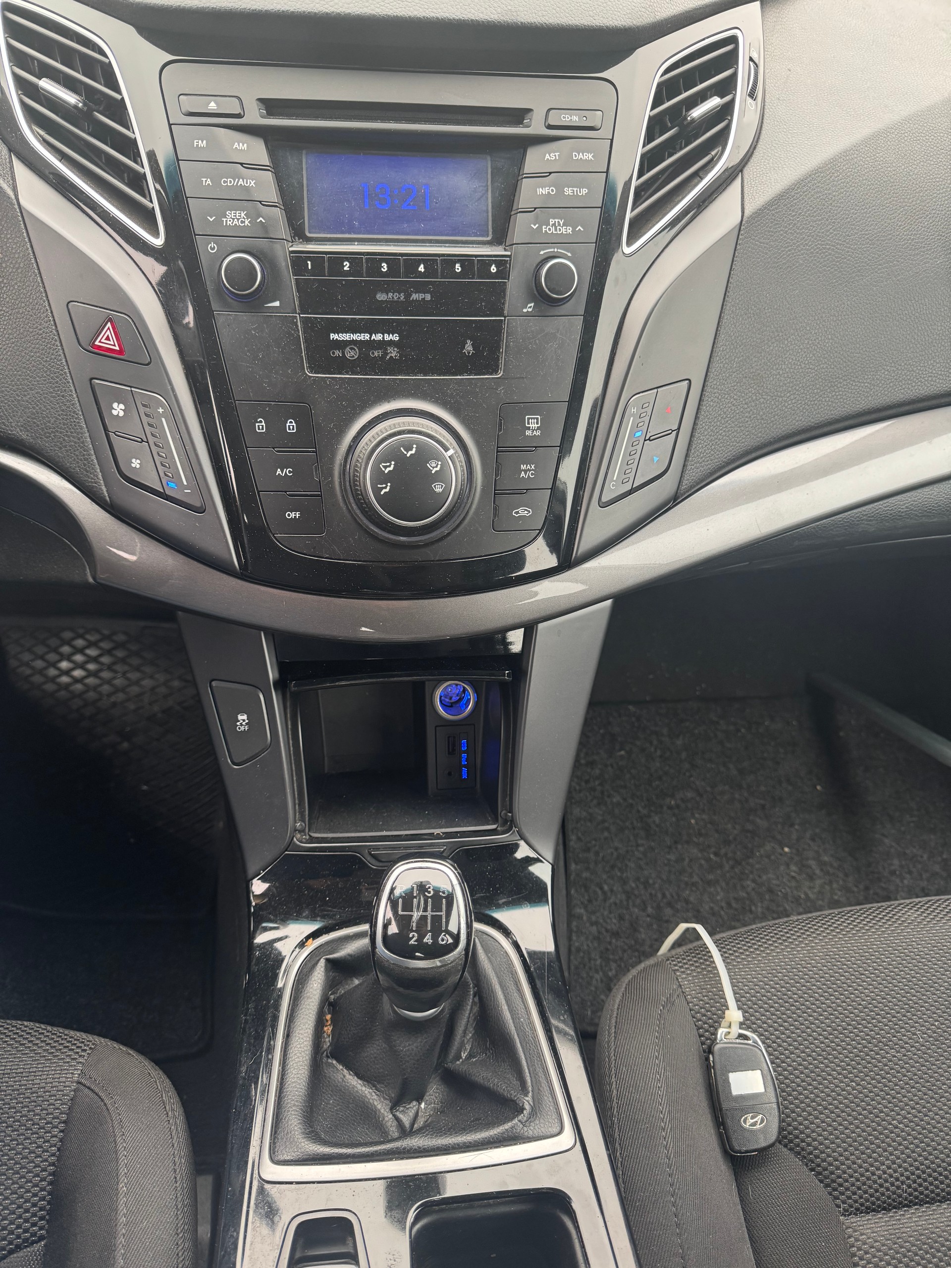 HYUNDAI i40 Wagon 1.6 GDI ISG Comfort-image-6
