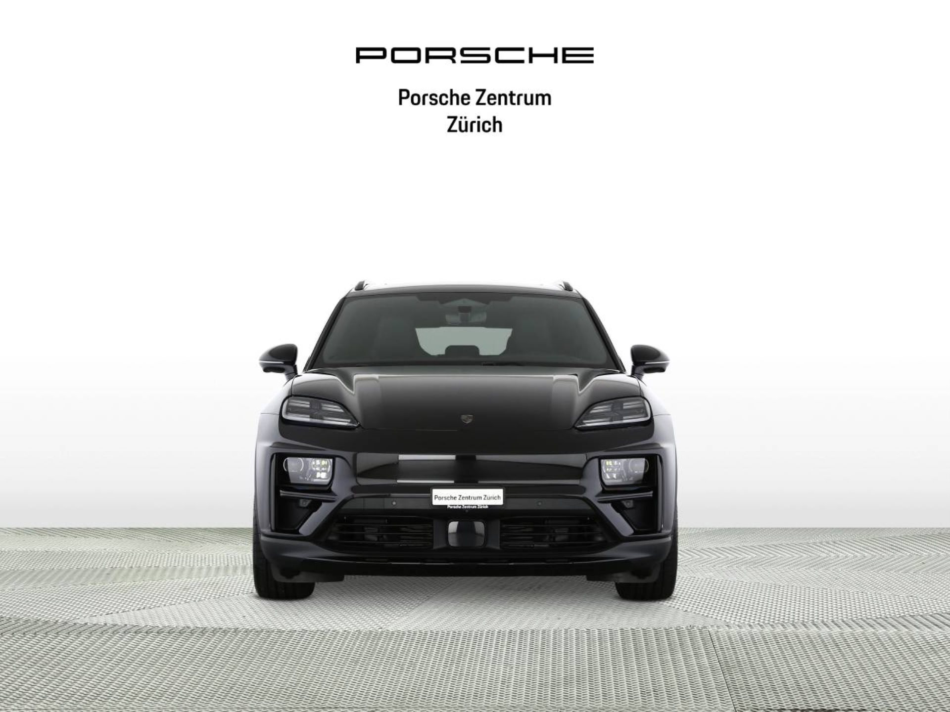 PORSCHE Macan Turbo-image-6