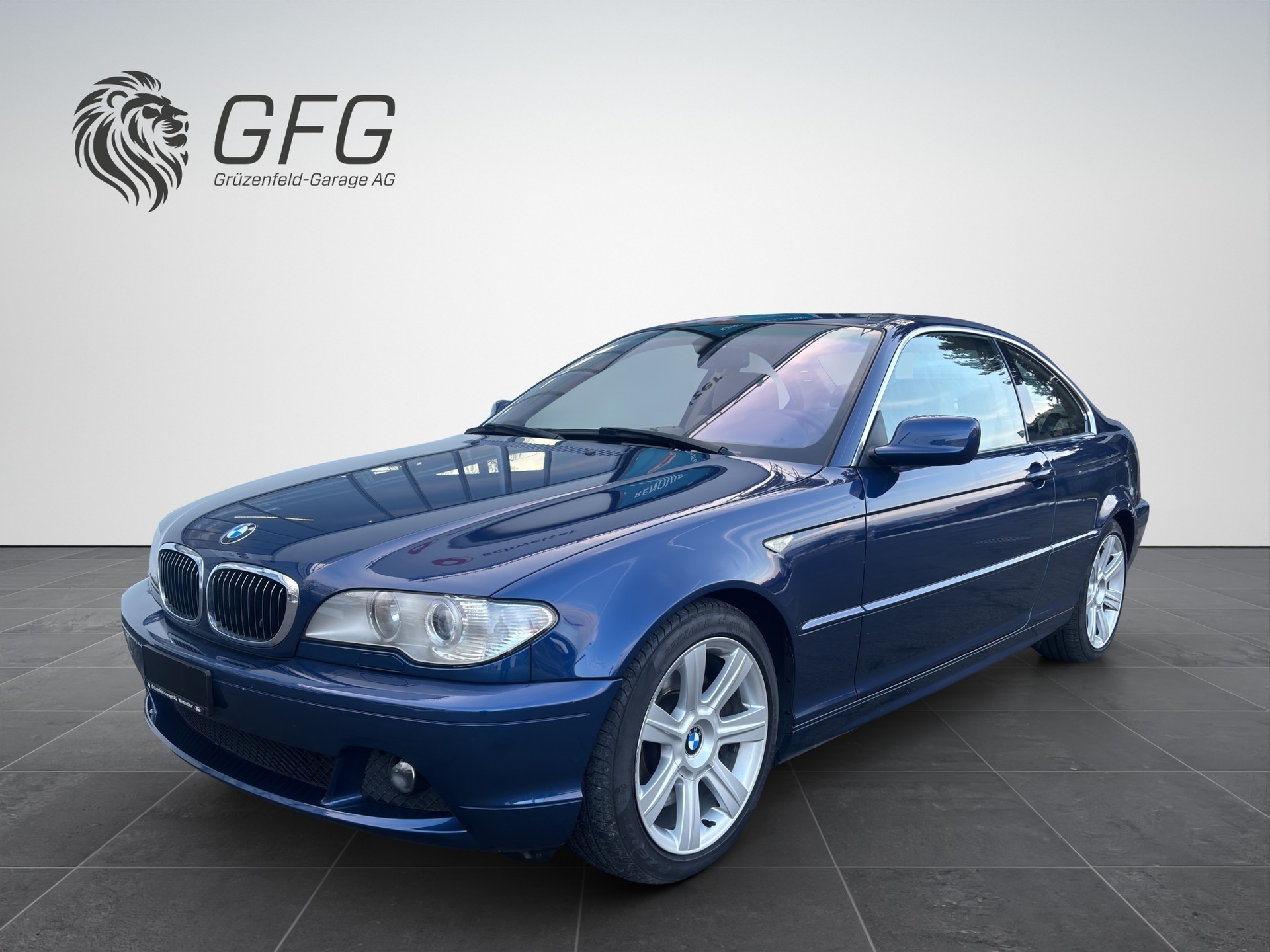 BMW 3er Reihe E46 Coupé 330Ci-image-0