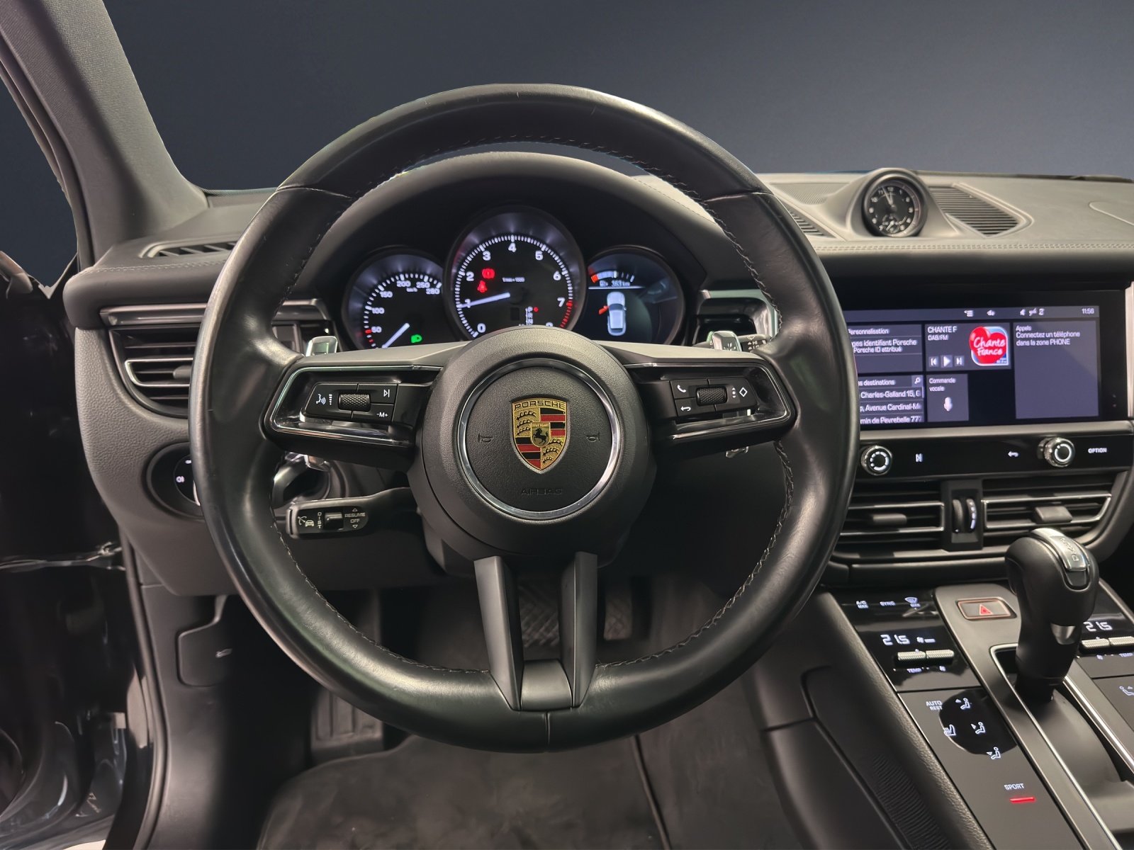 PORSCHE Macan PDK-image-10