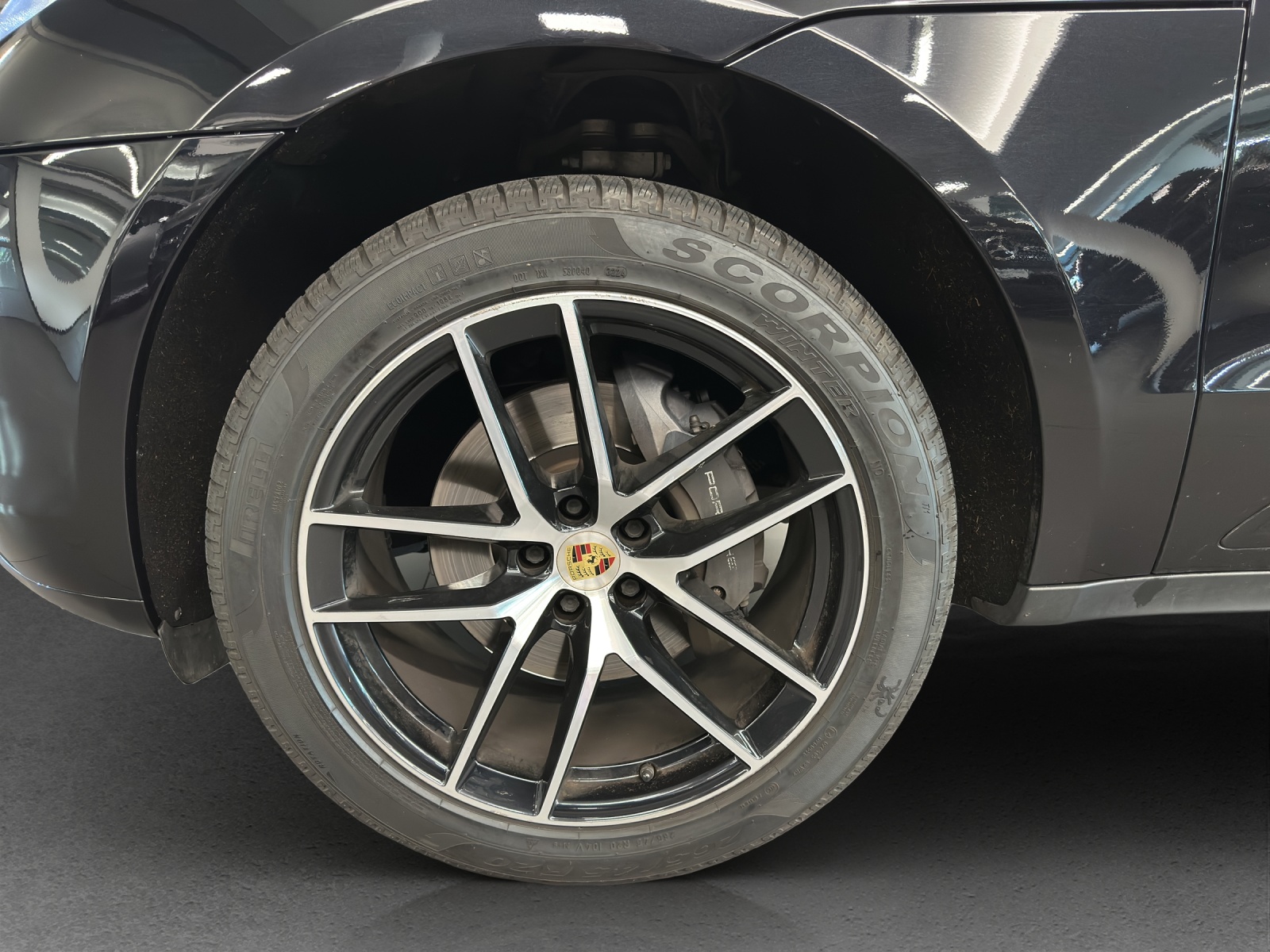 PORSCHE Macan PDK-image-12