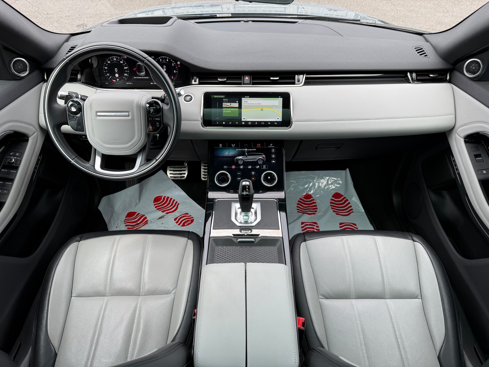 LAND ROVER Range Rover Evoque R-Dyn First Edi P 250 HSE AT9-image-10