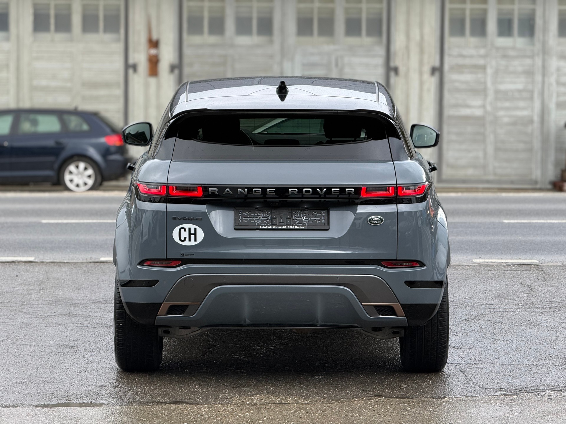 LAND ROVER Range Rover Evoque R-Dyn First Edi P 250 HSE AT9-image-5