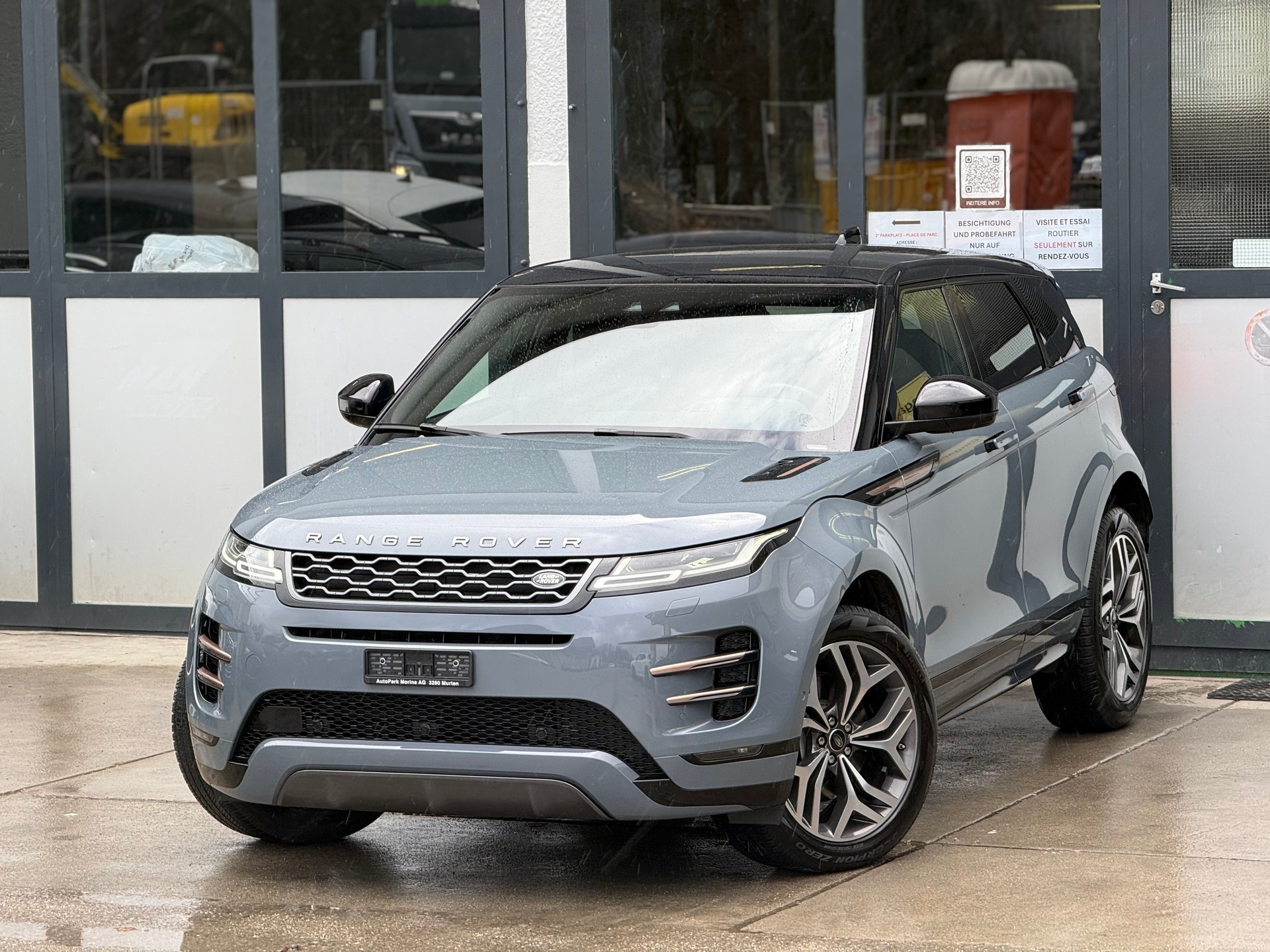 LAND ROVER Range Rover Evoque R-Dyn First Edi P 250 HSE AT9