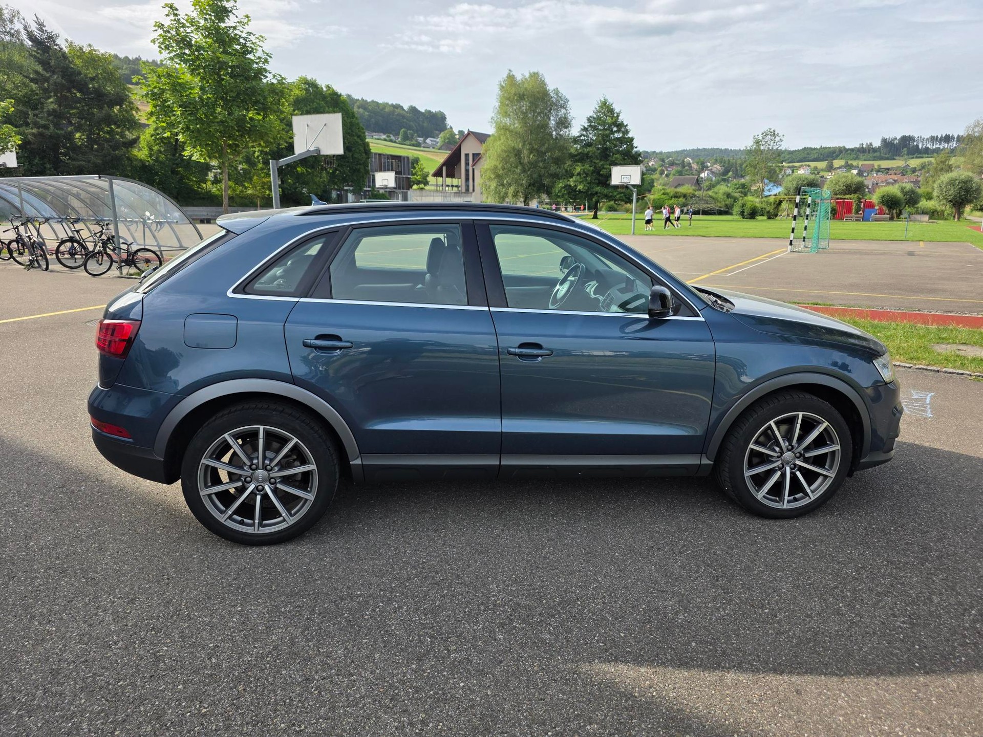 AUDI Q3 2.0 TFSI sport quattro S-tronic-image-4