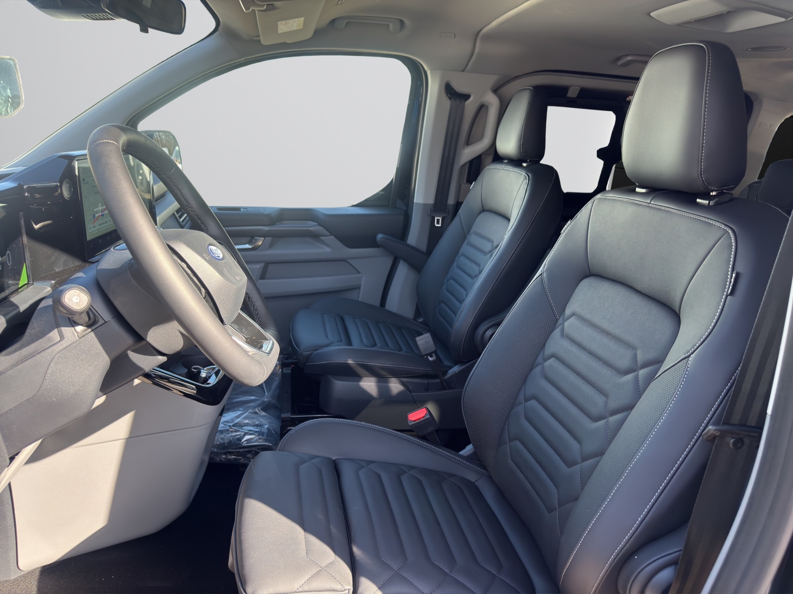 Image FORD TOURNEO-CUSTOM Tourneo Bus 320 L1H1 TitaniumX Automat 4x4