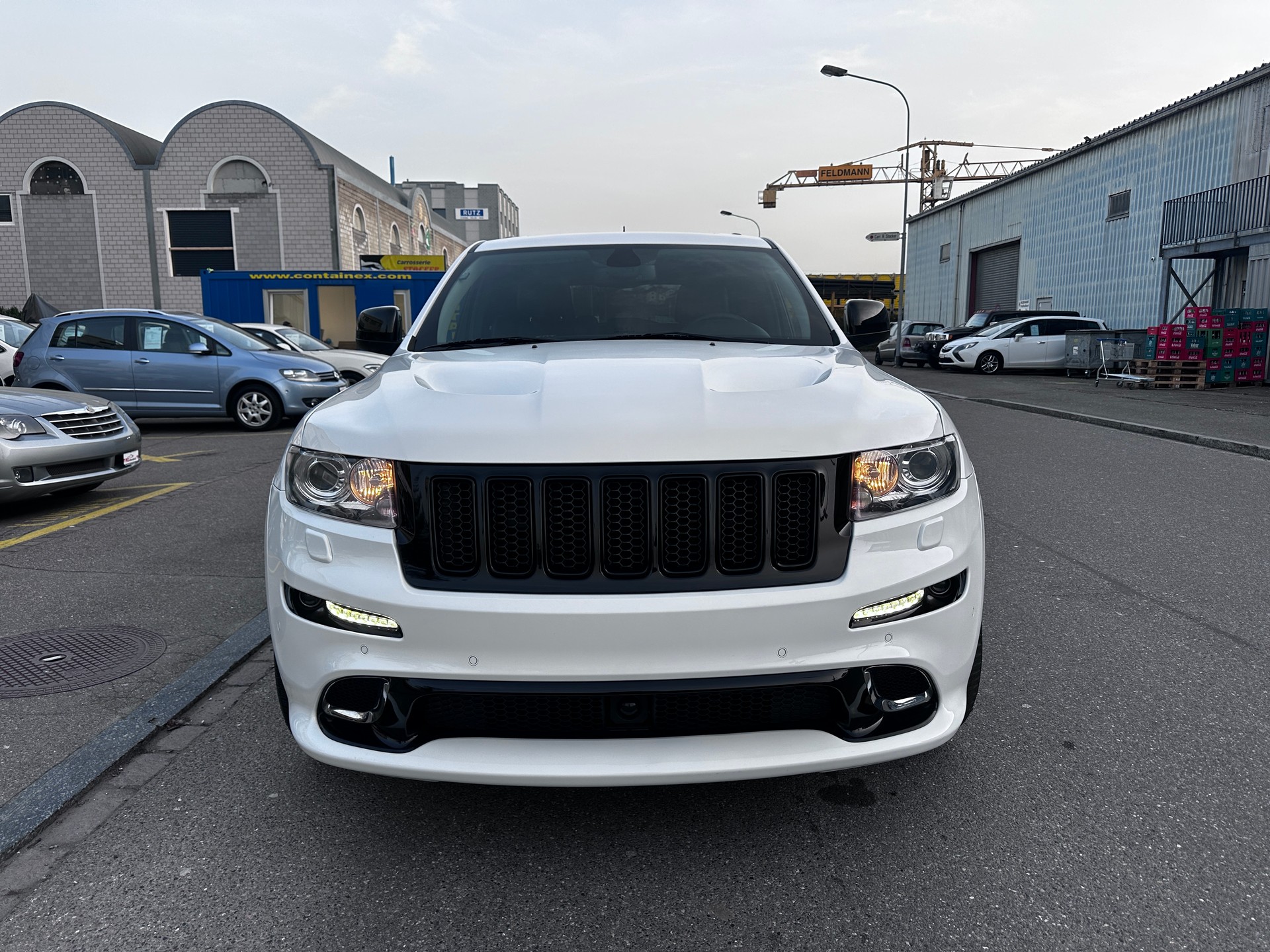 JEEP Grand Cherokee 6.4 SRT8 Automatic-image-2