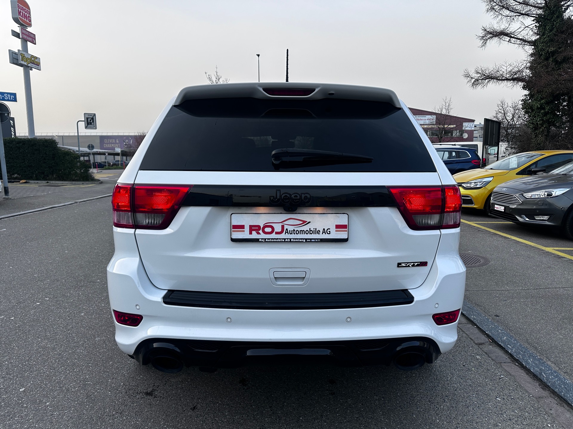 JEEP Grand Cherokee 6.4 SRT8 Automatic-image-5