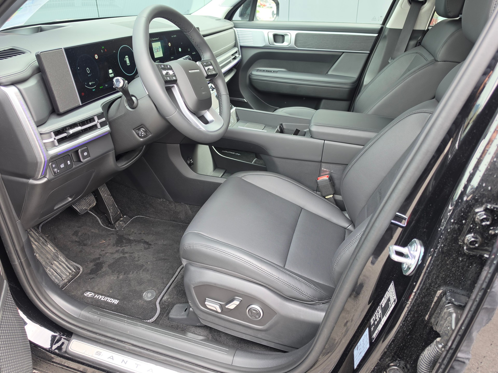 HYUNDAI Santa Fe 1.6 HEV Vert 4WD-image-2