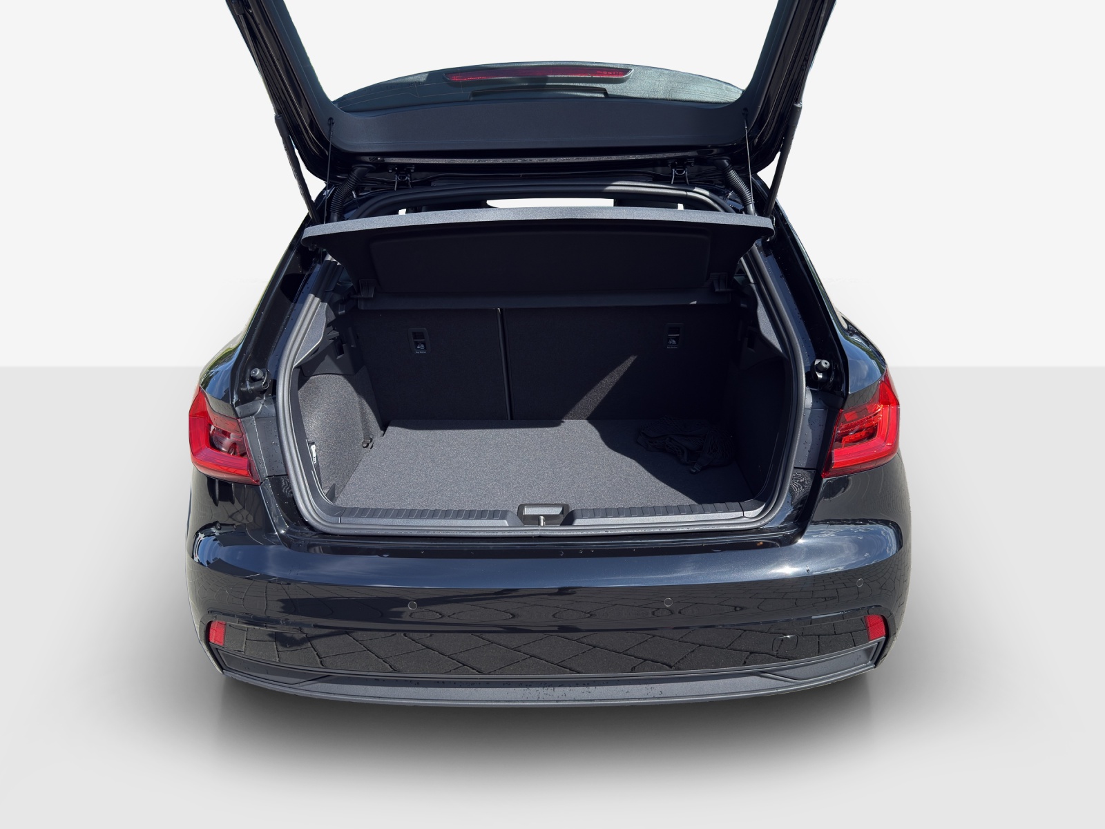 AUDI A1 Sportback 30 TFSI Attraction S-tronic-image-12