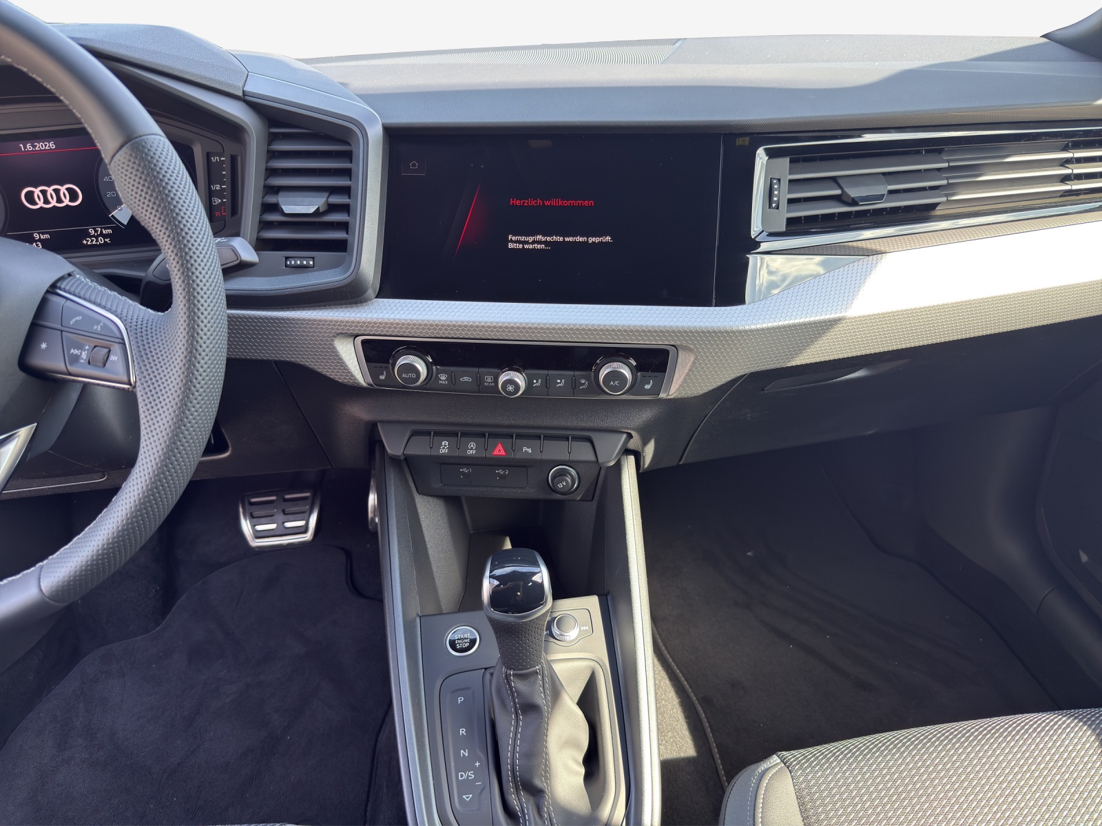 AUDI A1 Sportback 30 TFSI Attraction S-tronic-image-10