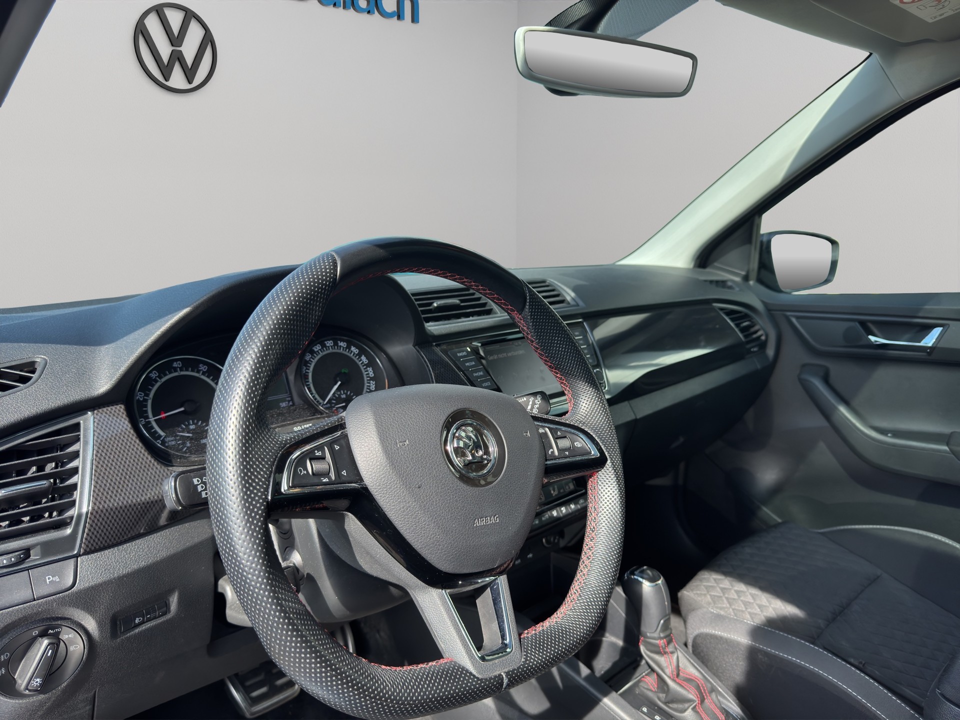 SKODA Fabia 1.0 TSI Monte Carlo DSG-image-9