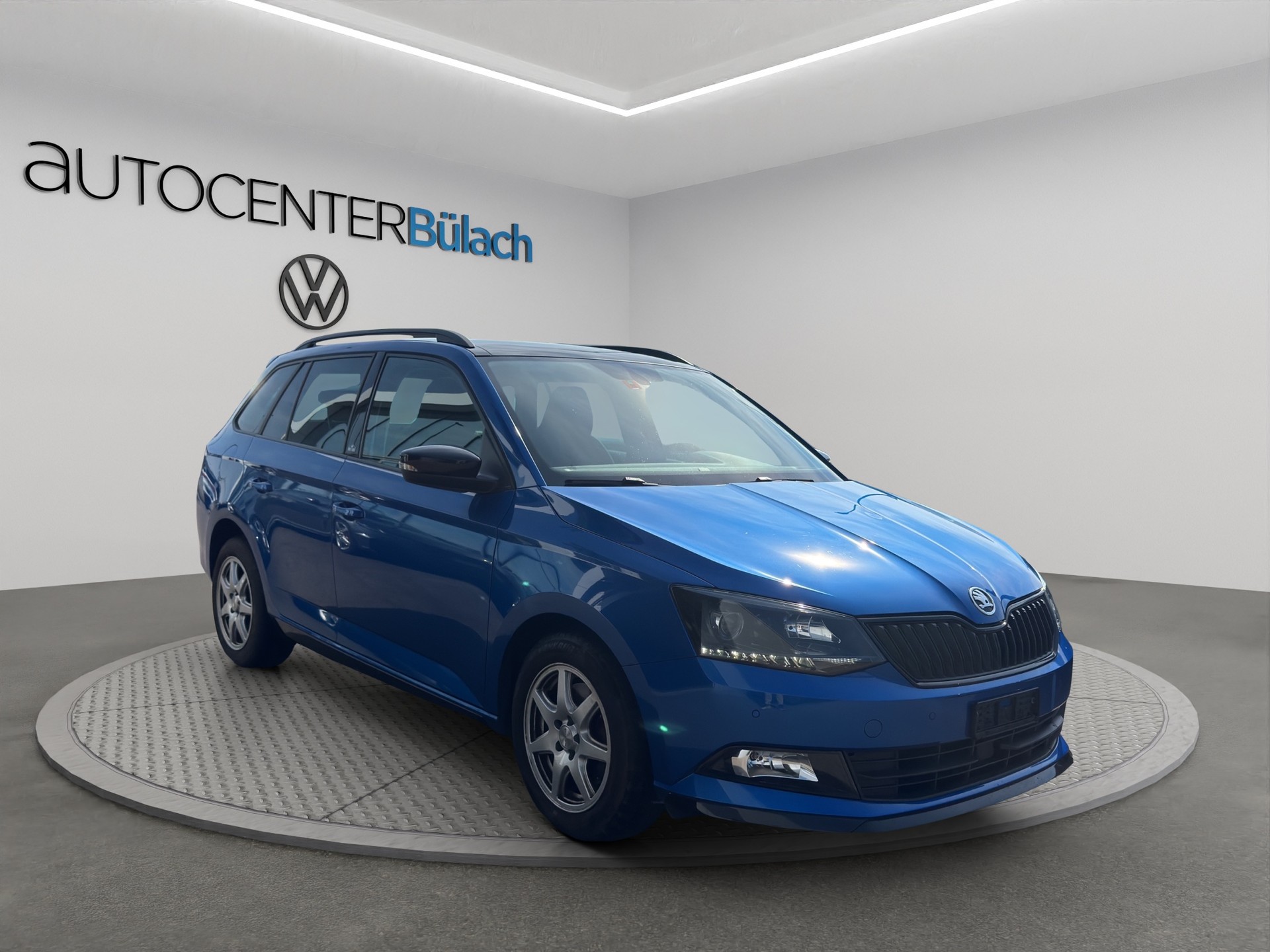 SKODA Fabia 1.0 TSI Monte Carlo DSG-image-2