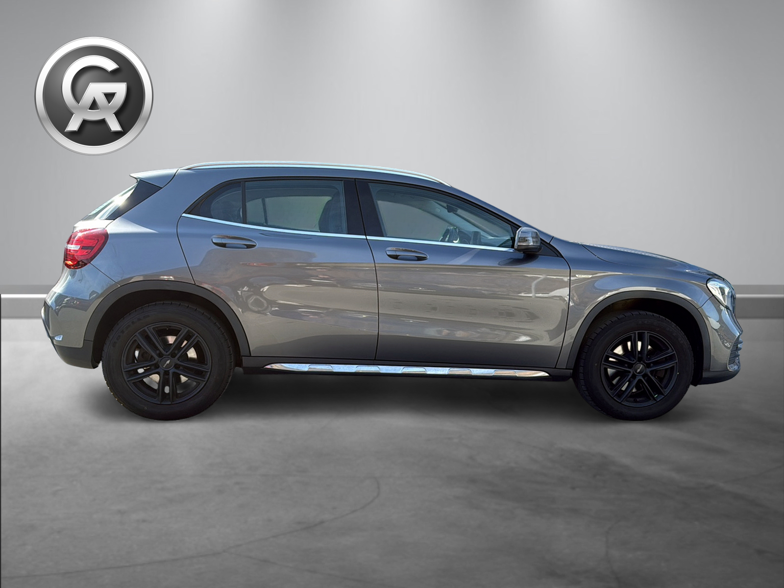 MERCEDES-BENZ GLA 250 AMG Line 4Matic 7G-DCT-image-11