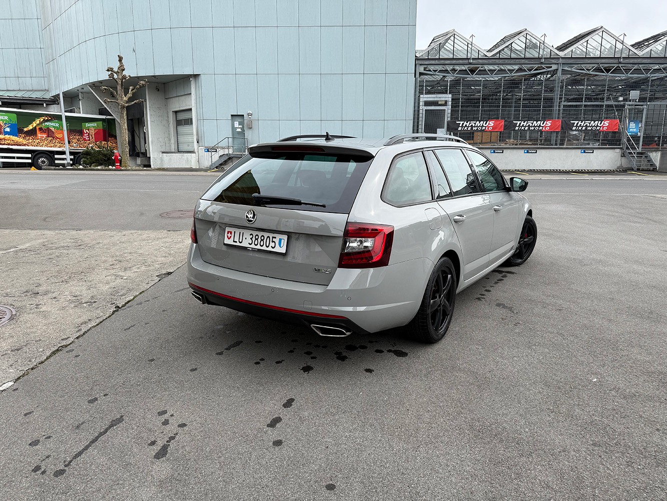 SKODA Octavia Combi 2.0 TDI RS Prag 4x4 DSG-image-2