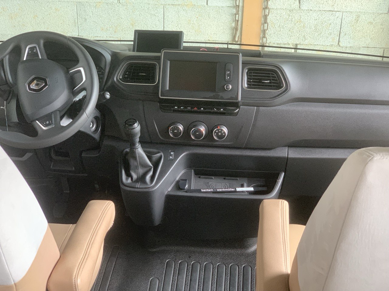 RENAULT Bürstner Delfin Limited C621-image-2