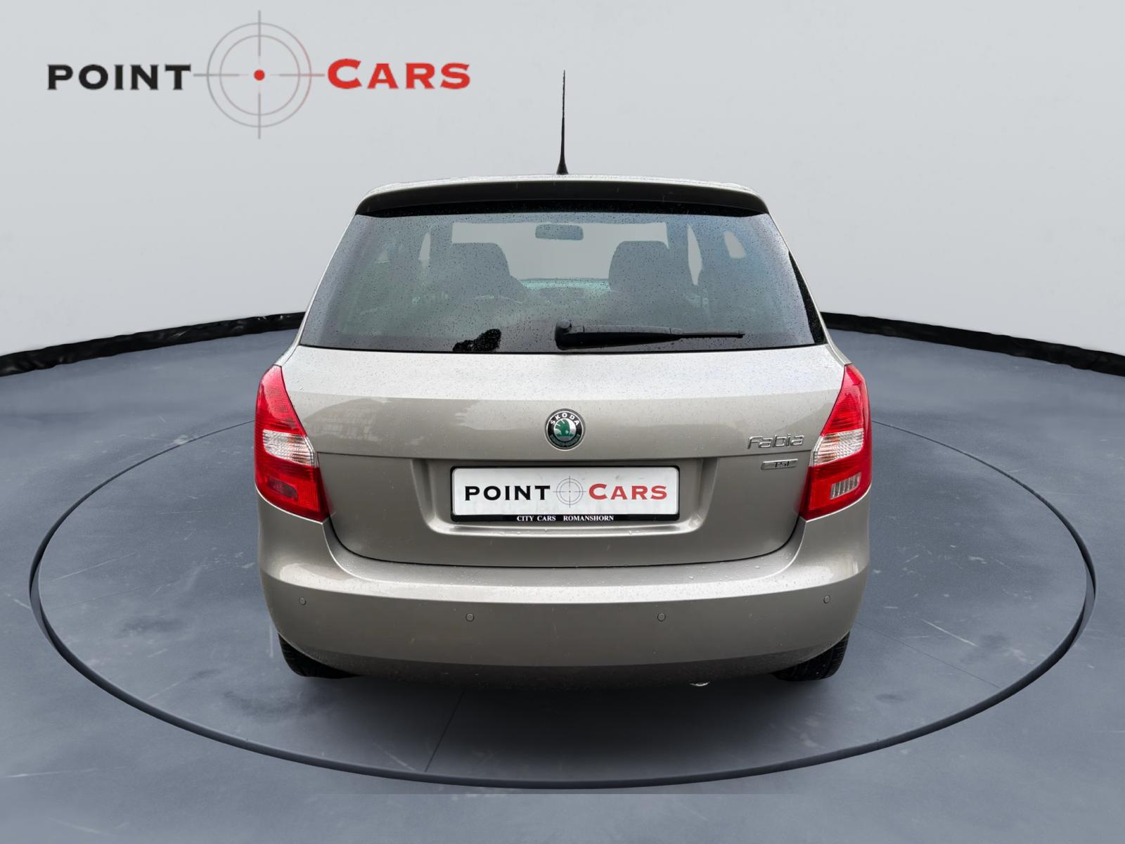 SKODA Fabia 1.2 TSI Ambiente-image-3