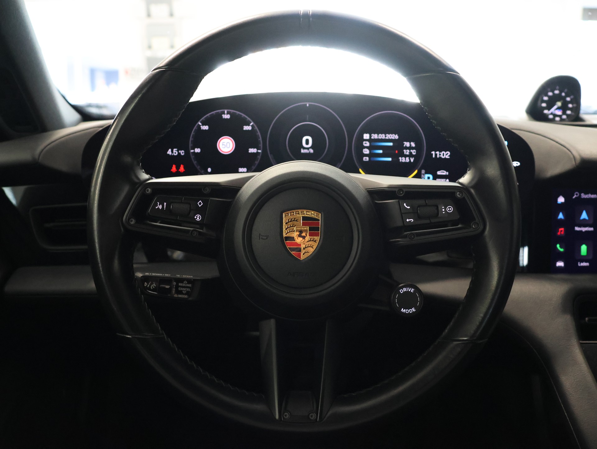 PORSCHE Taycan 4S Cross Turismo *360 Kamera* *Sportlenkrad* *Sitzheizung/Lüftung*-image-24