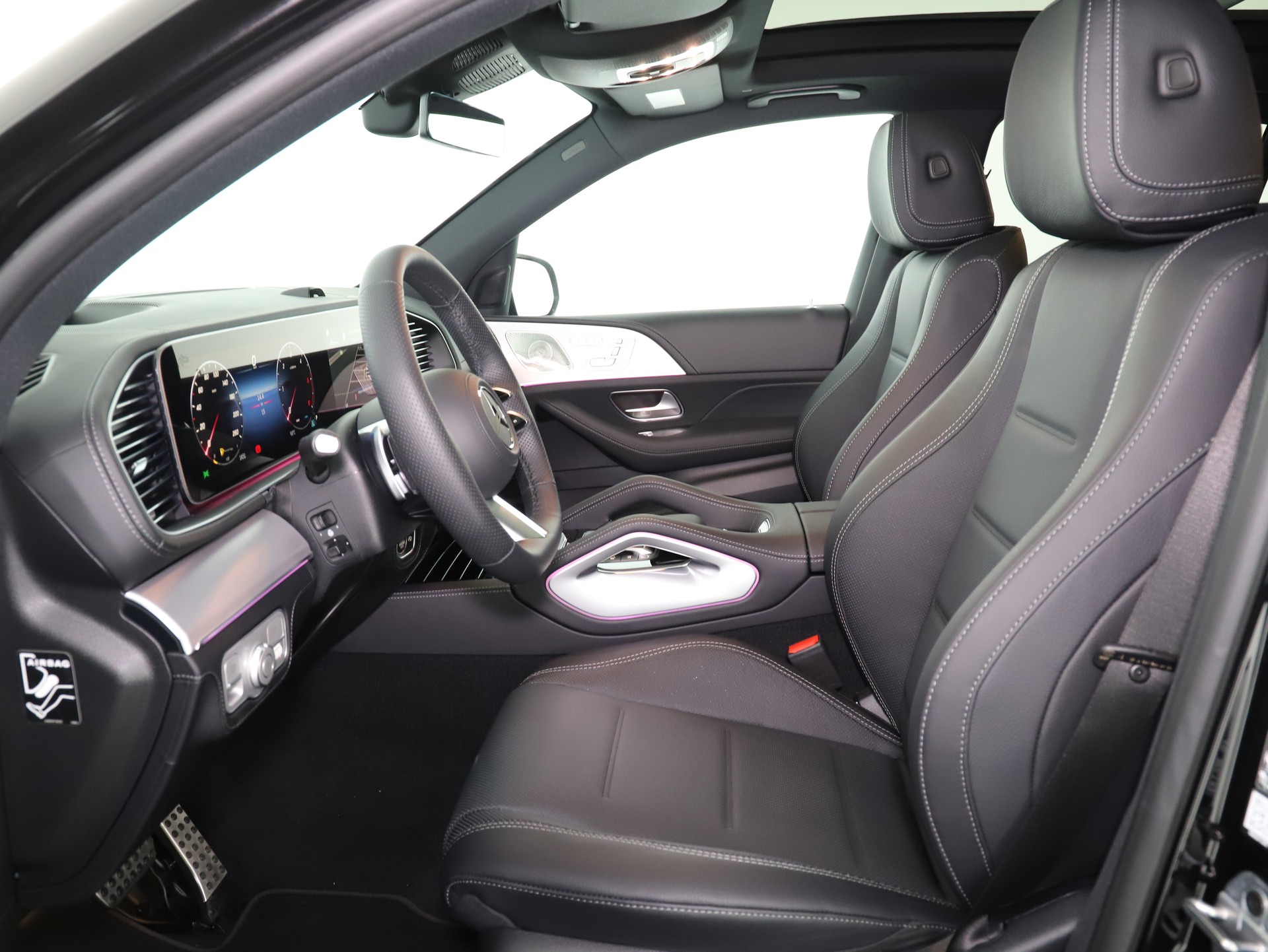 MERCEDES-BENZ GLE 300 d 4Matic-image-9