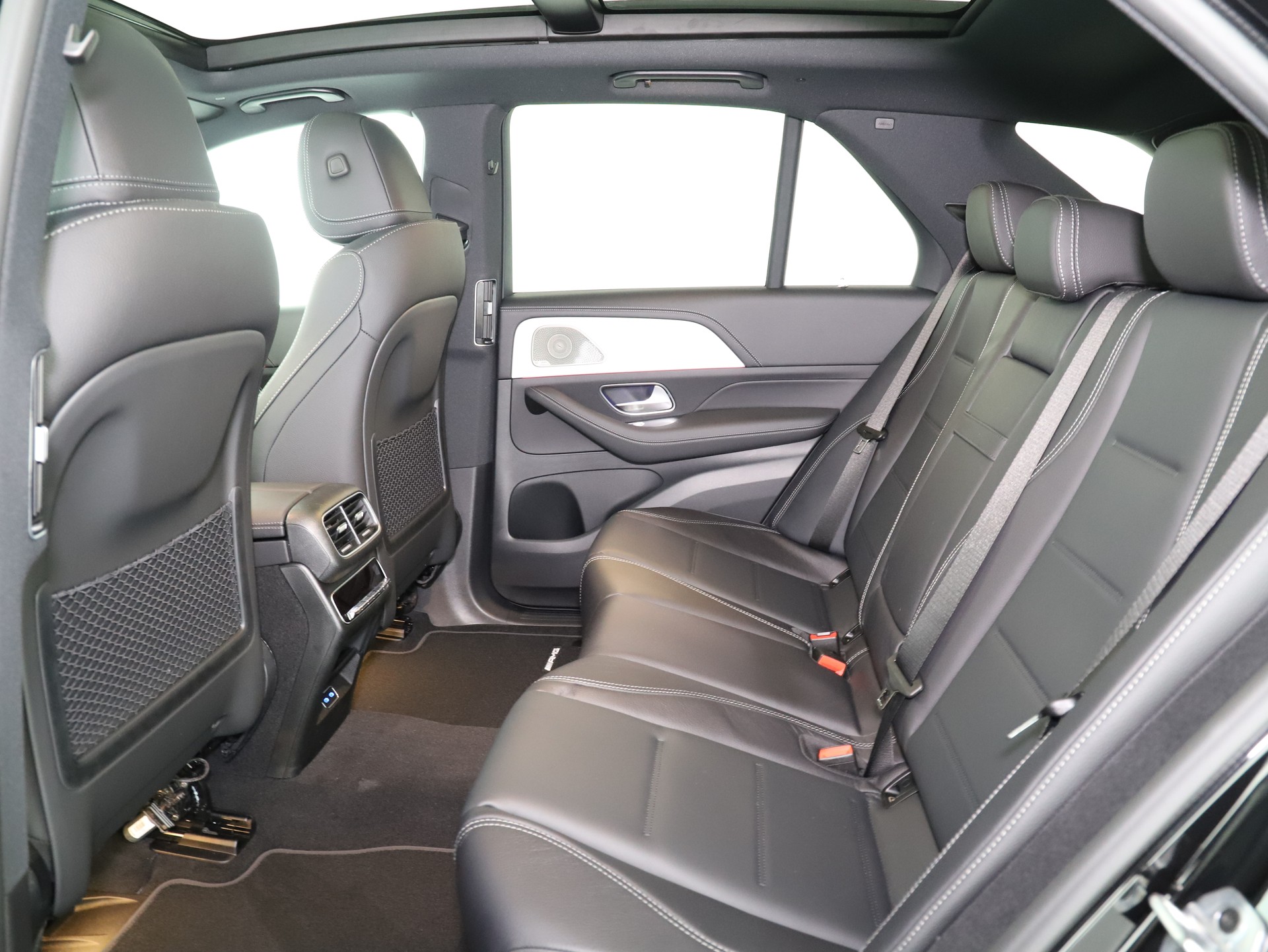 MERCEDES-BENZ GLE 300 d 4Matic-image-10