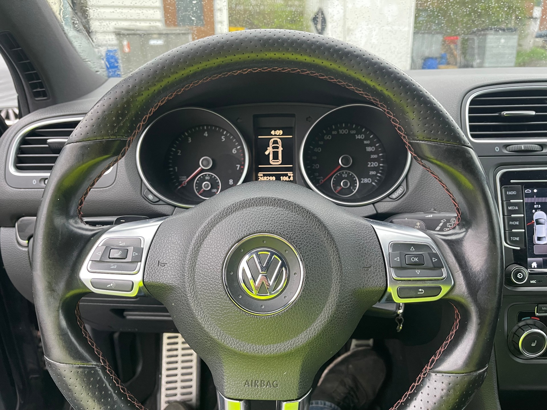 VW Golf 2.0 TFSI GTI Automat 211 ps-image-11