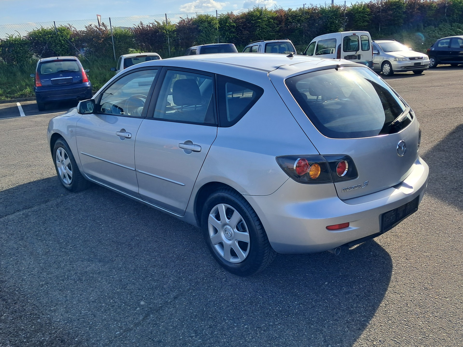 MAZDA 3 1.6 16V Confort-image-4