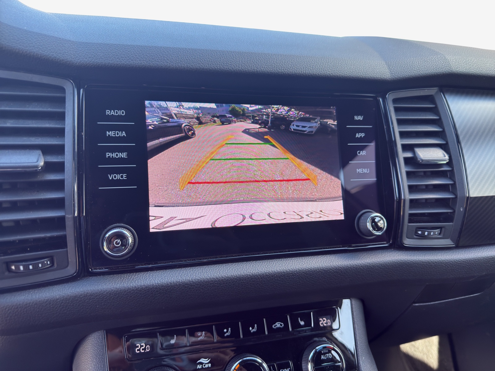 SKODA Kodiaq 2.0 Bi-TDI SCR RS 4x4 DSG-image-14